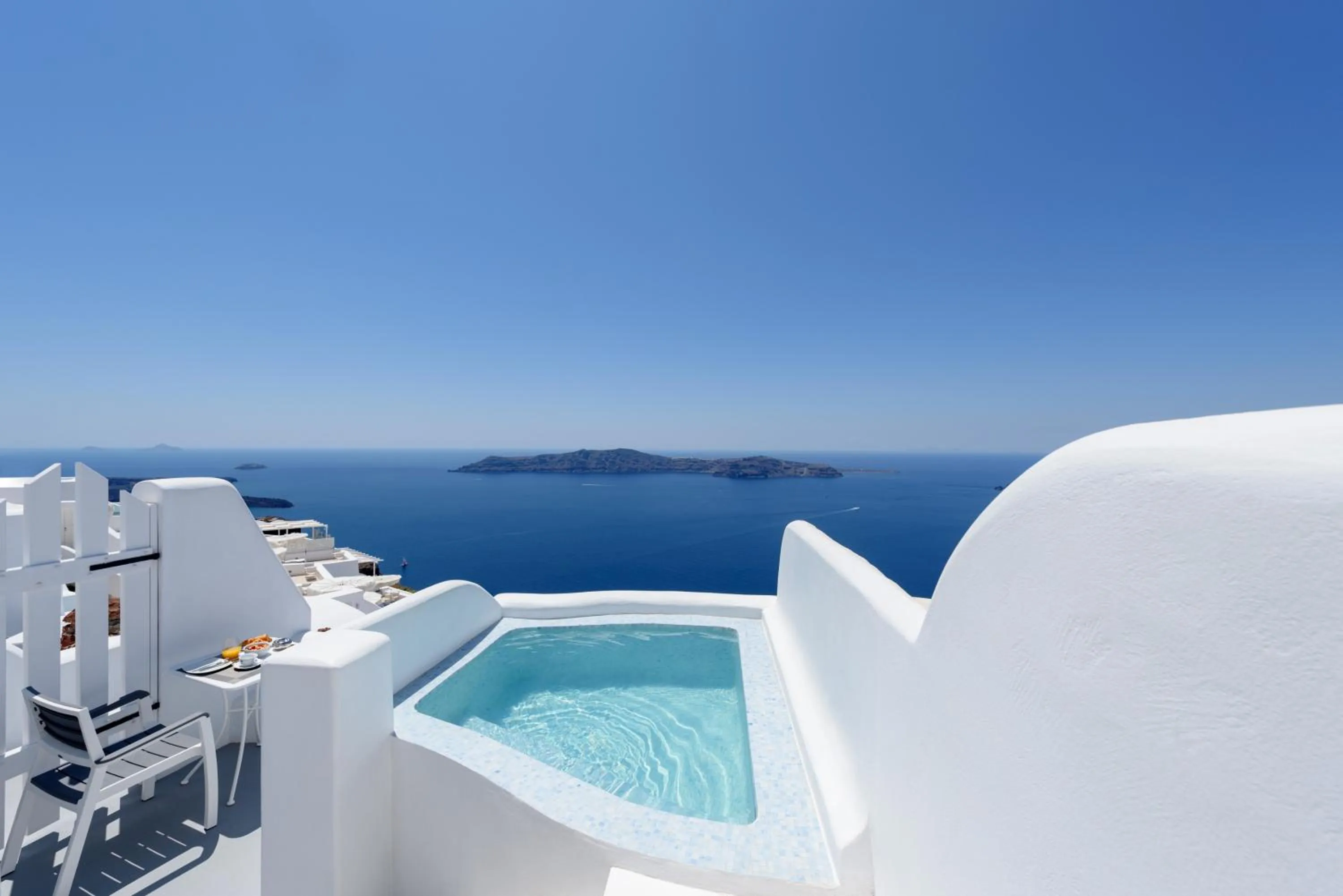 Day in Abyssanto Suites and Spa