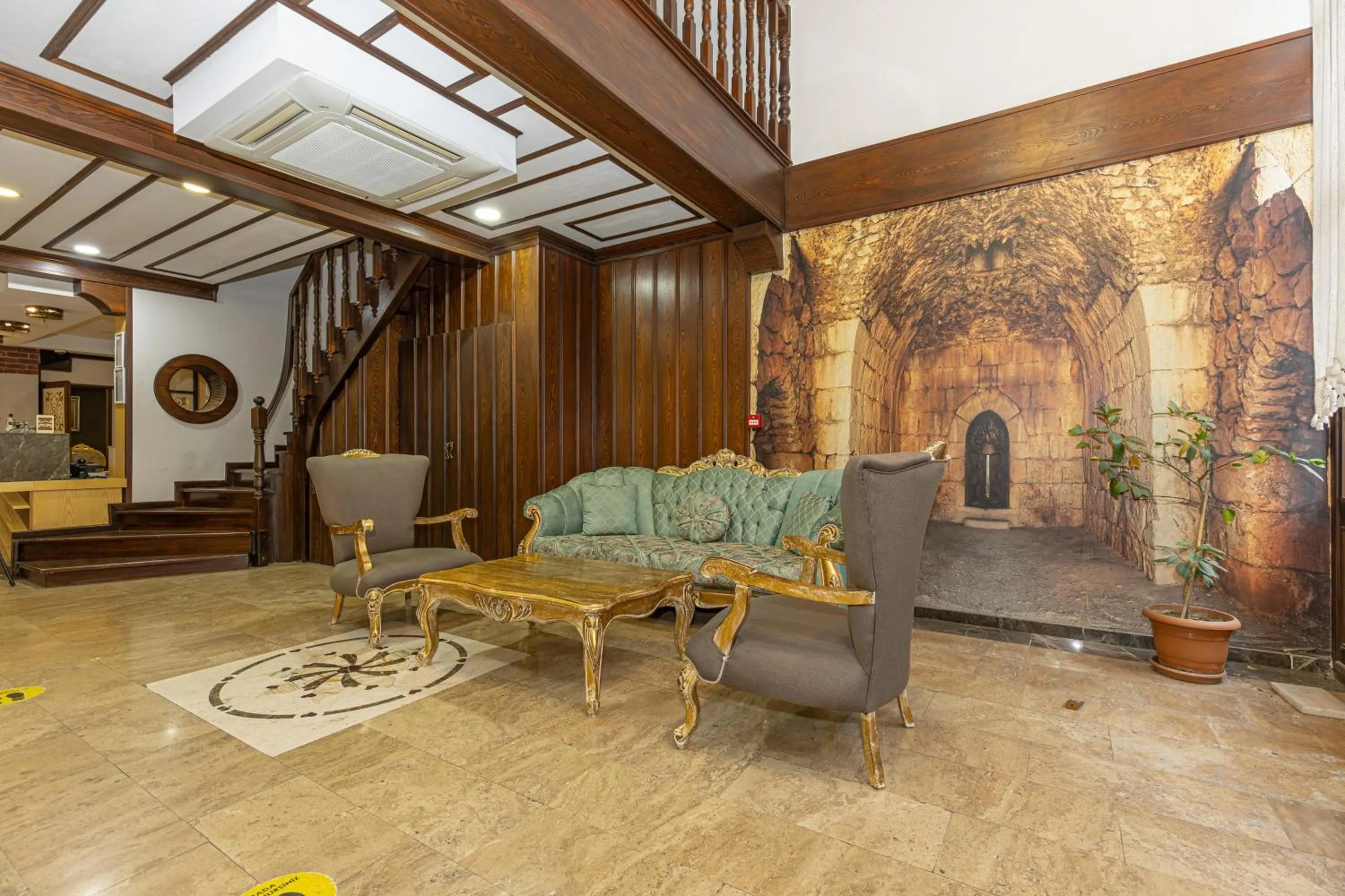 Lobby or reception in Bursa Grand Family HOTEL