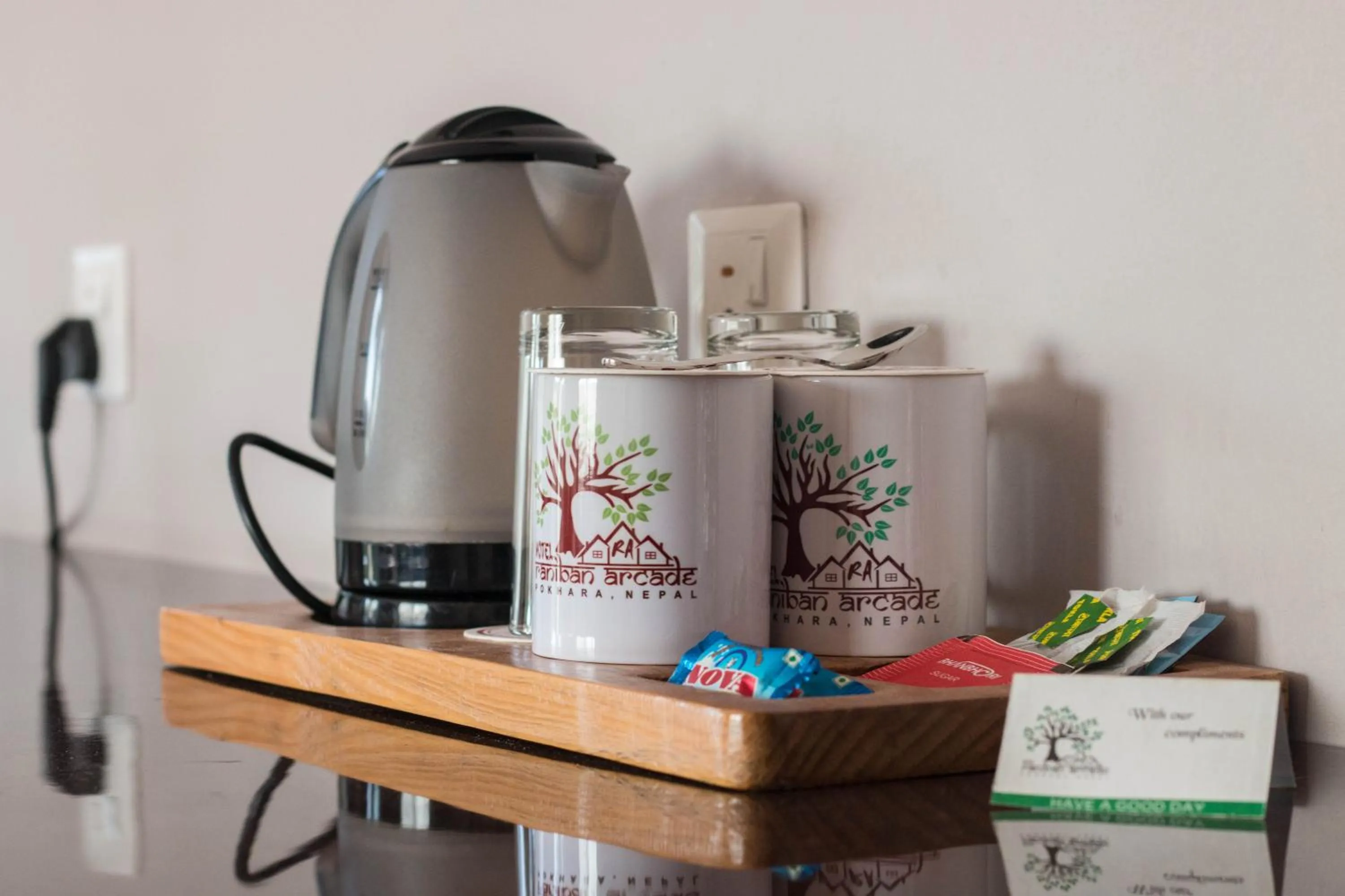 Coffee/tea facilities in Hotel Raniban Arcade