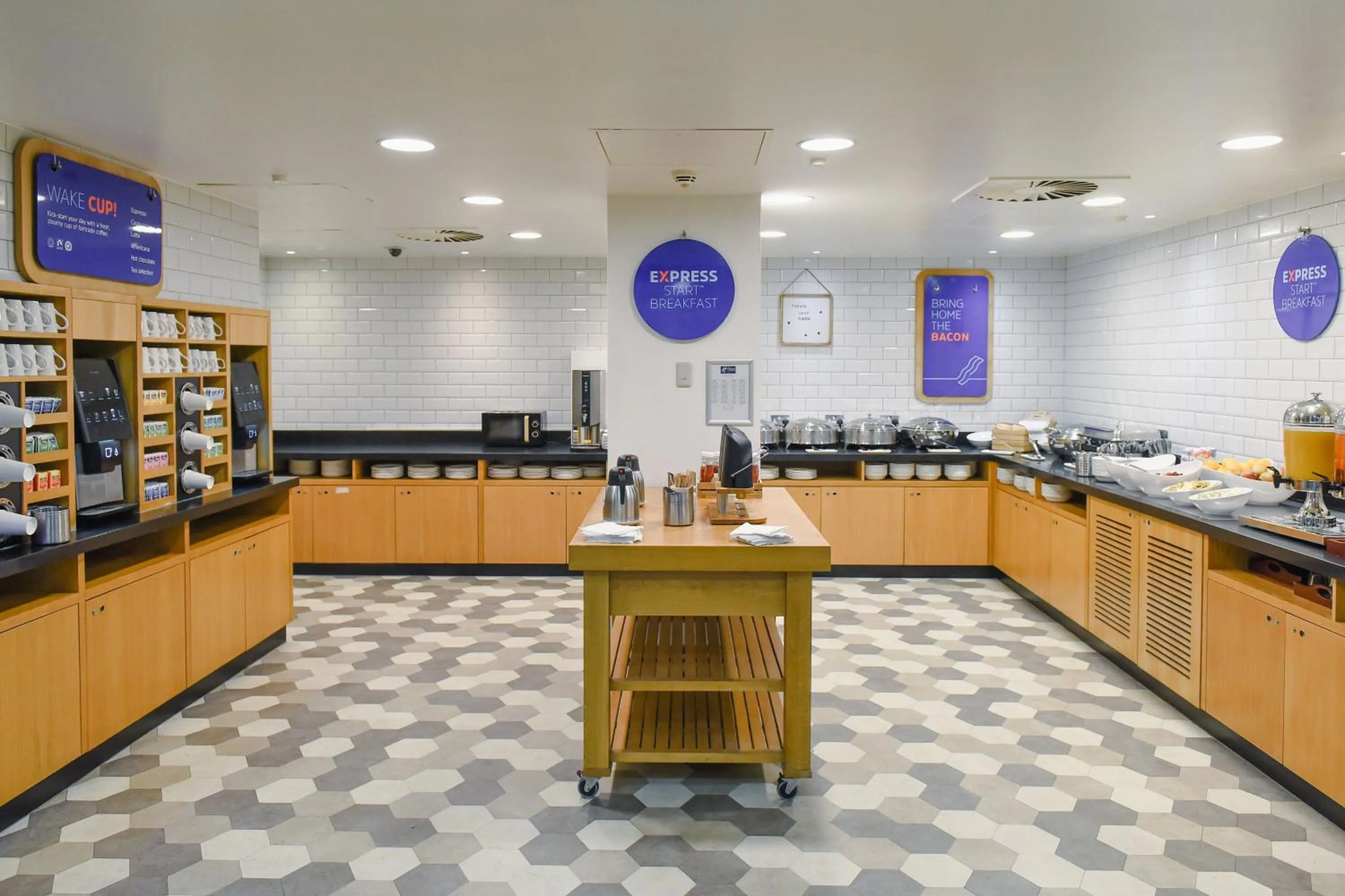 Breakfast in Holiday Inn Express - Birmingham - City Centre by IHG