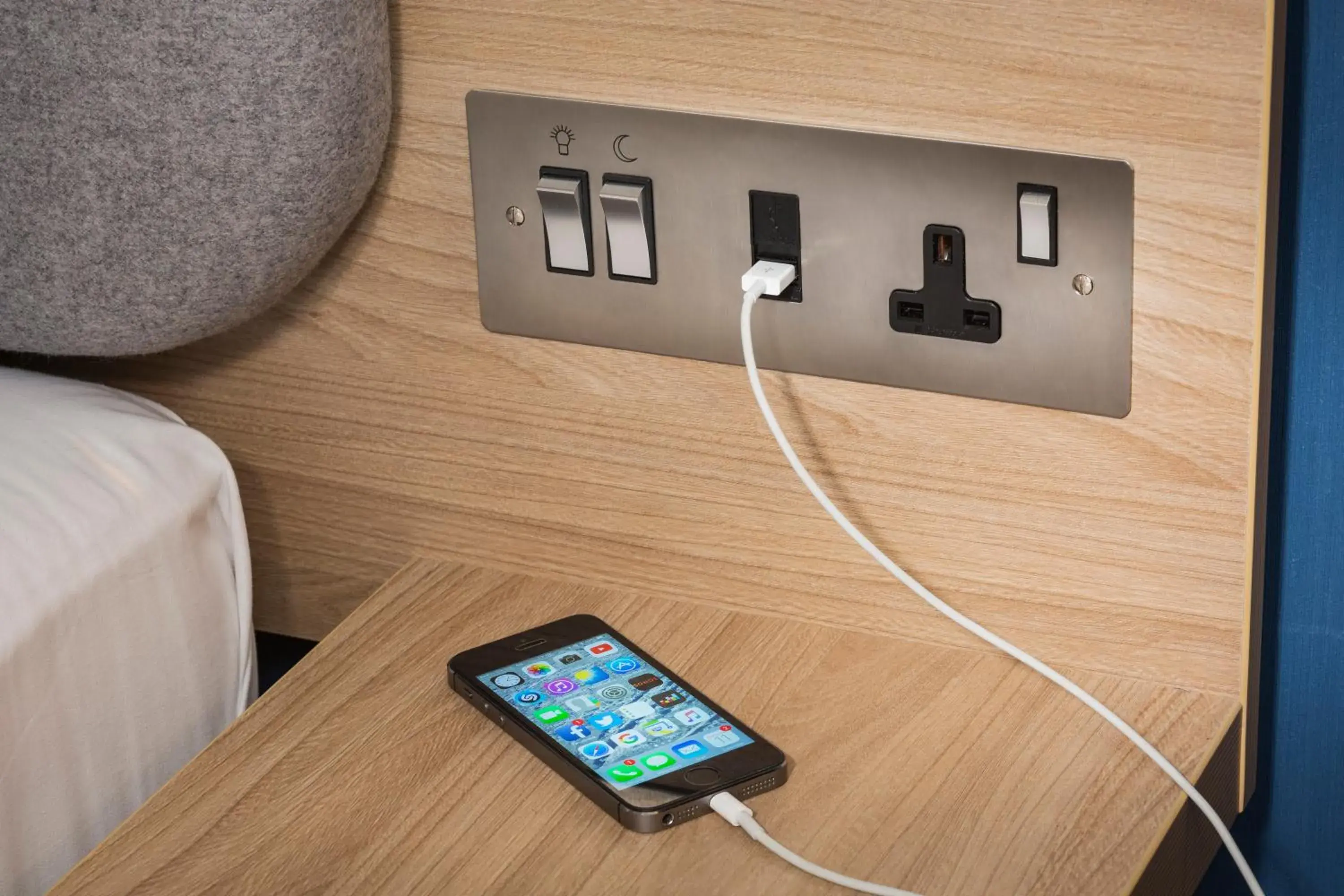 Standard Double Room with Free Hot Breakfast - Accessible in Holiday Inn Express - Birmingham - City Centre by IHG Standard Double Room with Free Hot Breakfast - Accessible in Holiday Inn Express - Birmingham - City Centre by IHG