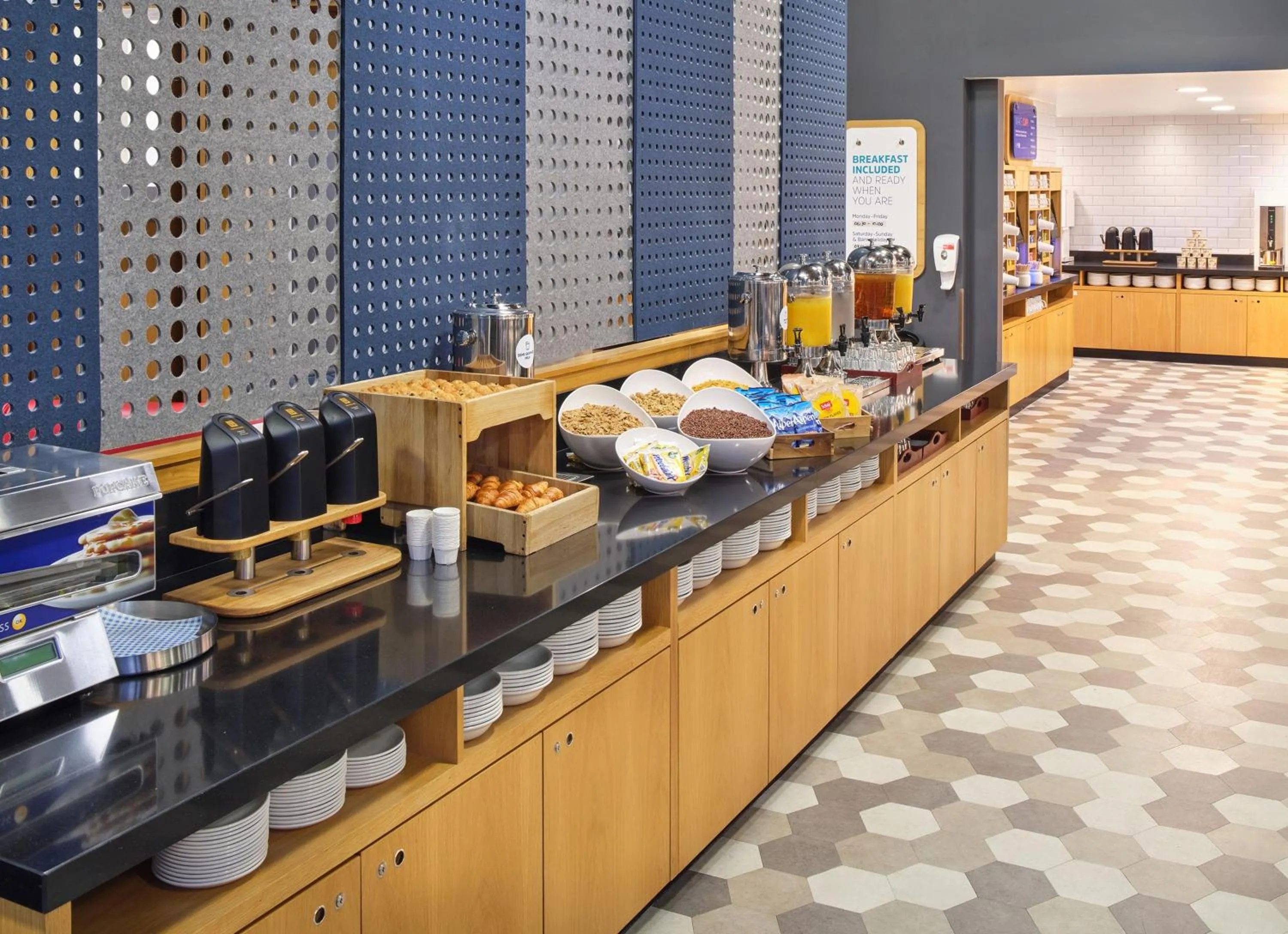 Breakfast in Holiday Inn Express - Birmingham - City Centre by IHG