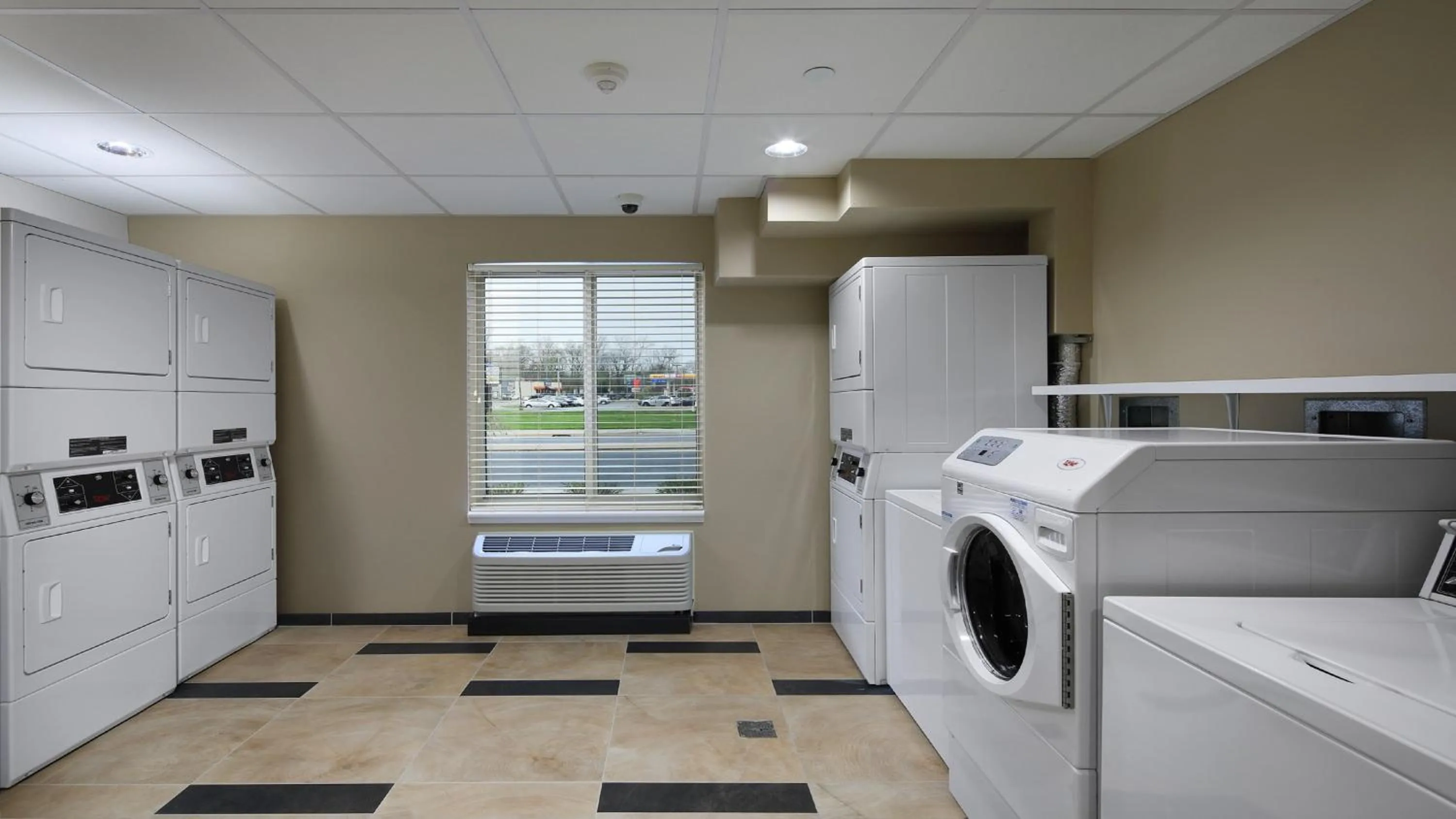 Other in Candlewood Suites - Newark South - University Area by IHG