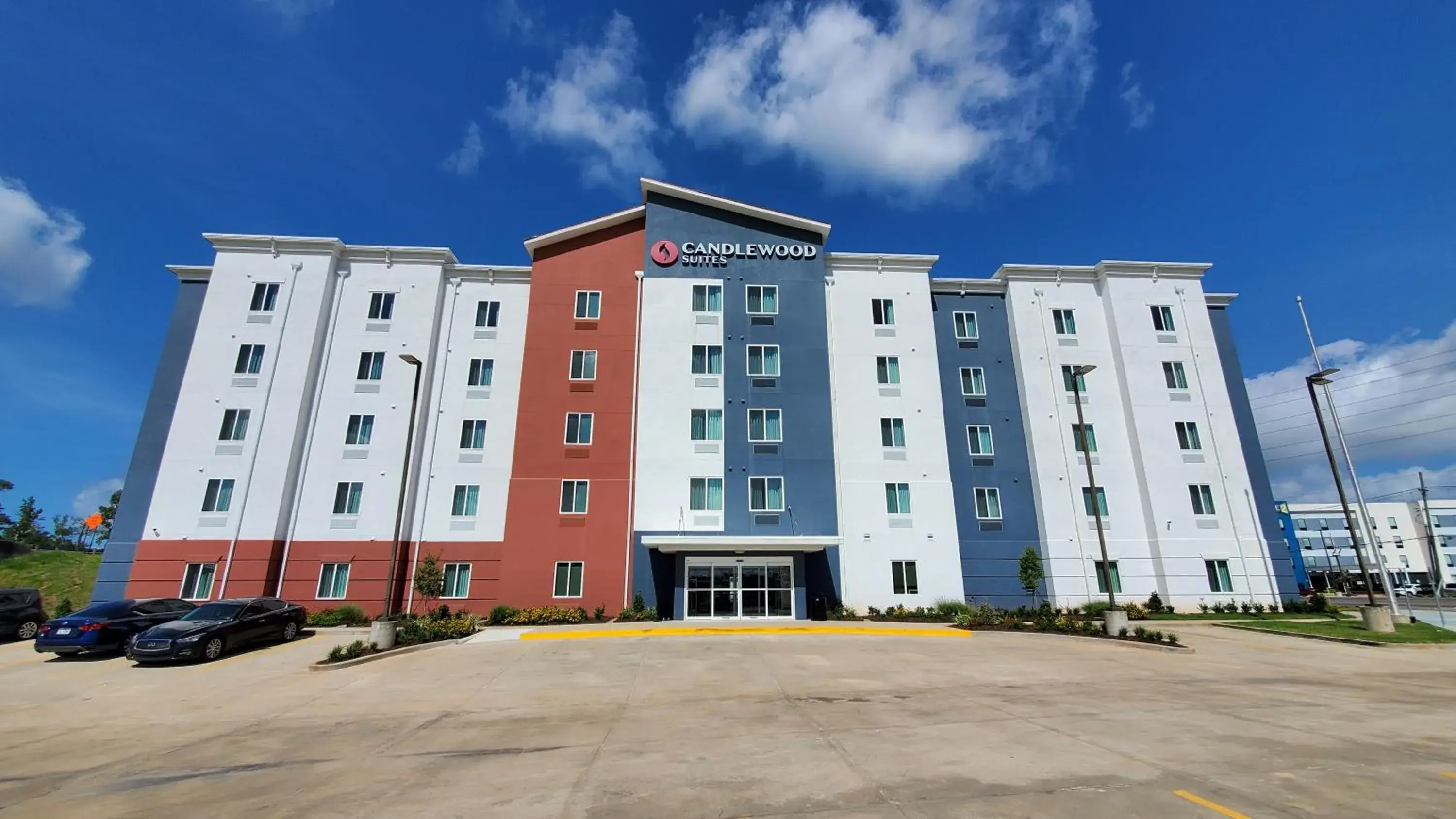 Property building in Candlewood Suites - Lake Charles South by IHG Property building in Candlewood Suites - Lake Charles South by IHG