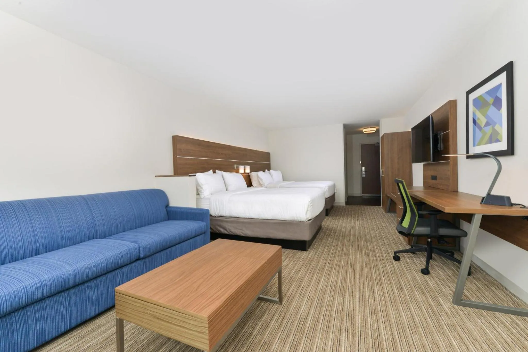 Photo of the whole room, Bed in Holiday Inn Express & Suites - Ogallala by IHG
