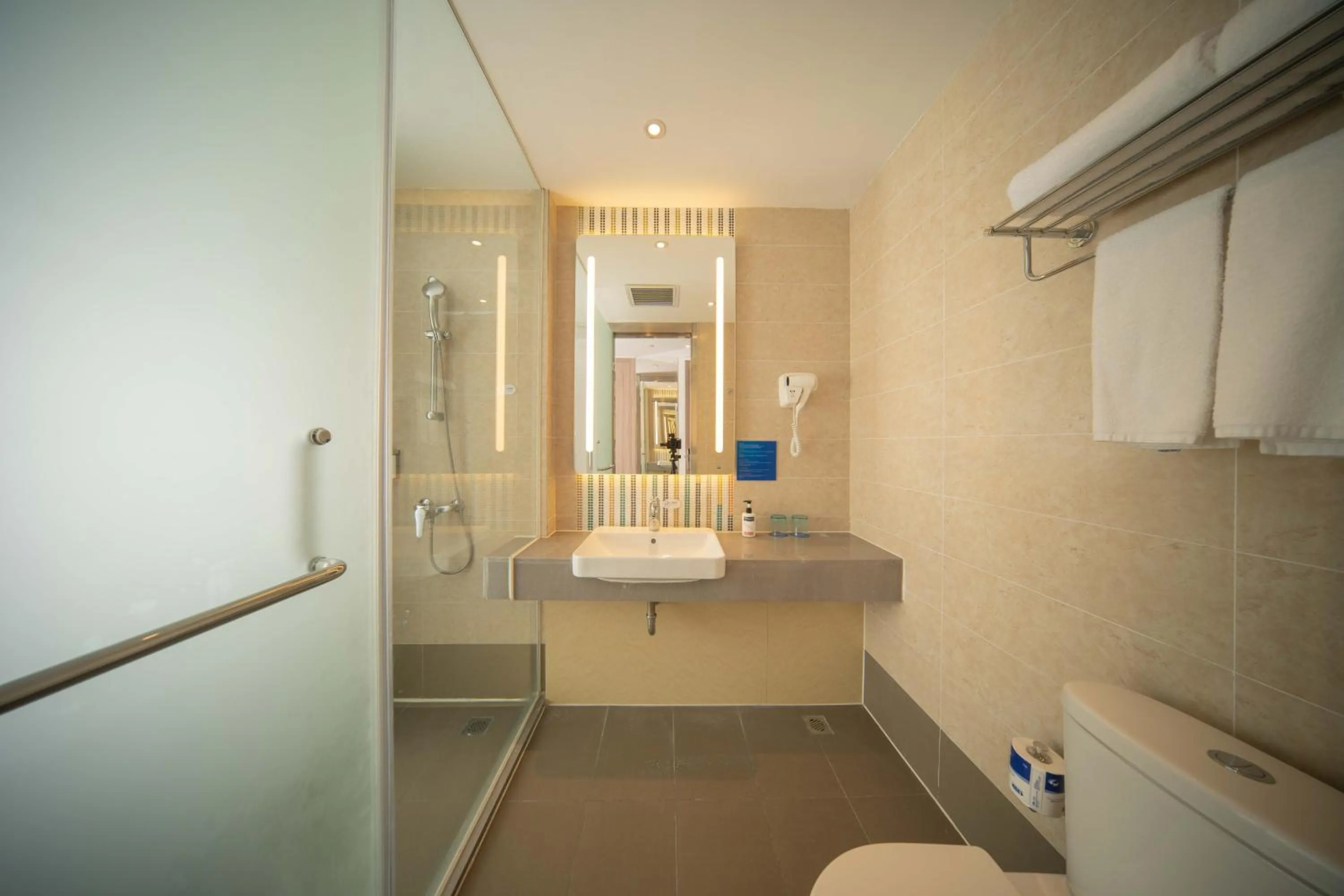 Bathroom in Holiday Inn Express Shanghai Pujiang by IHG
