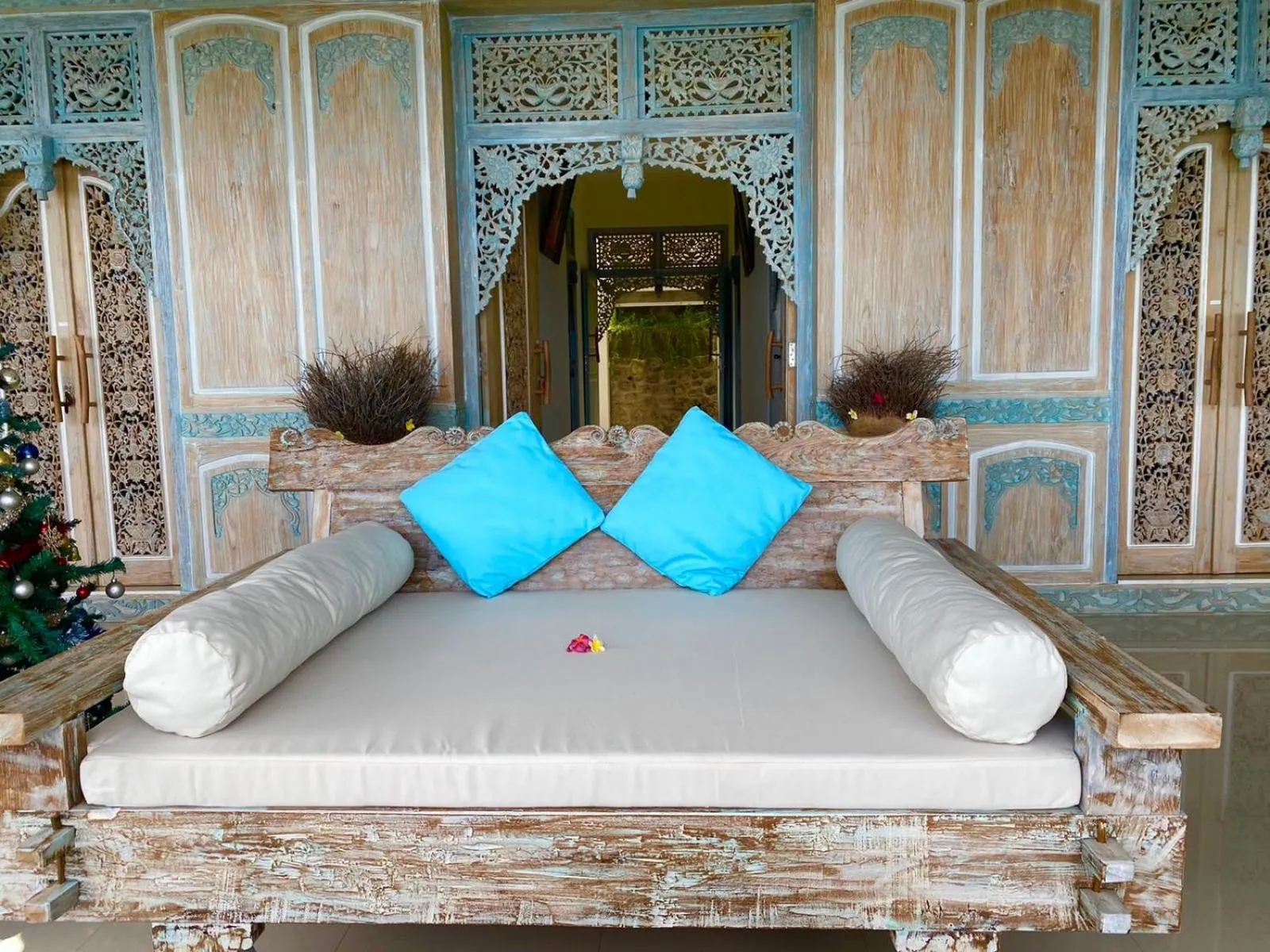 Sing Sing Resort Lovina