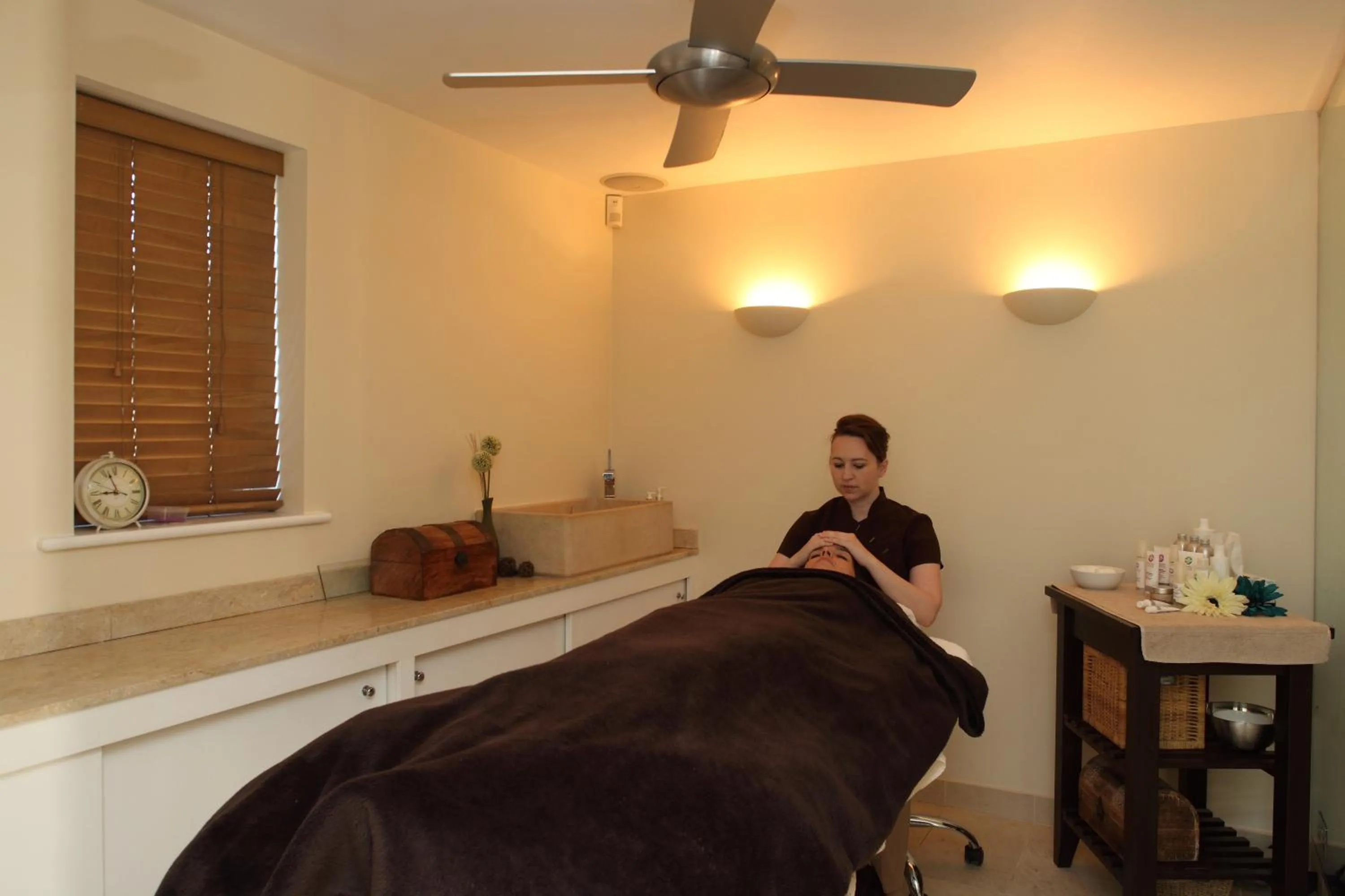 Spa and wellness centre/facilities in Sandown Cottage