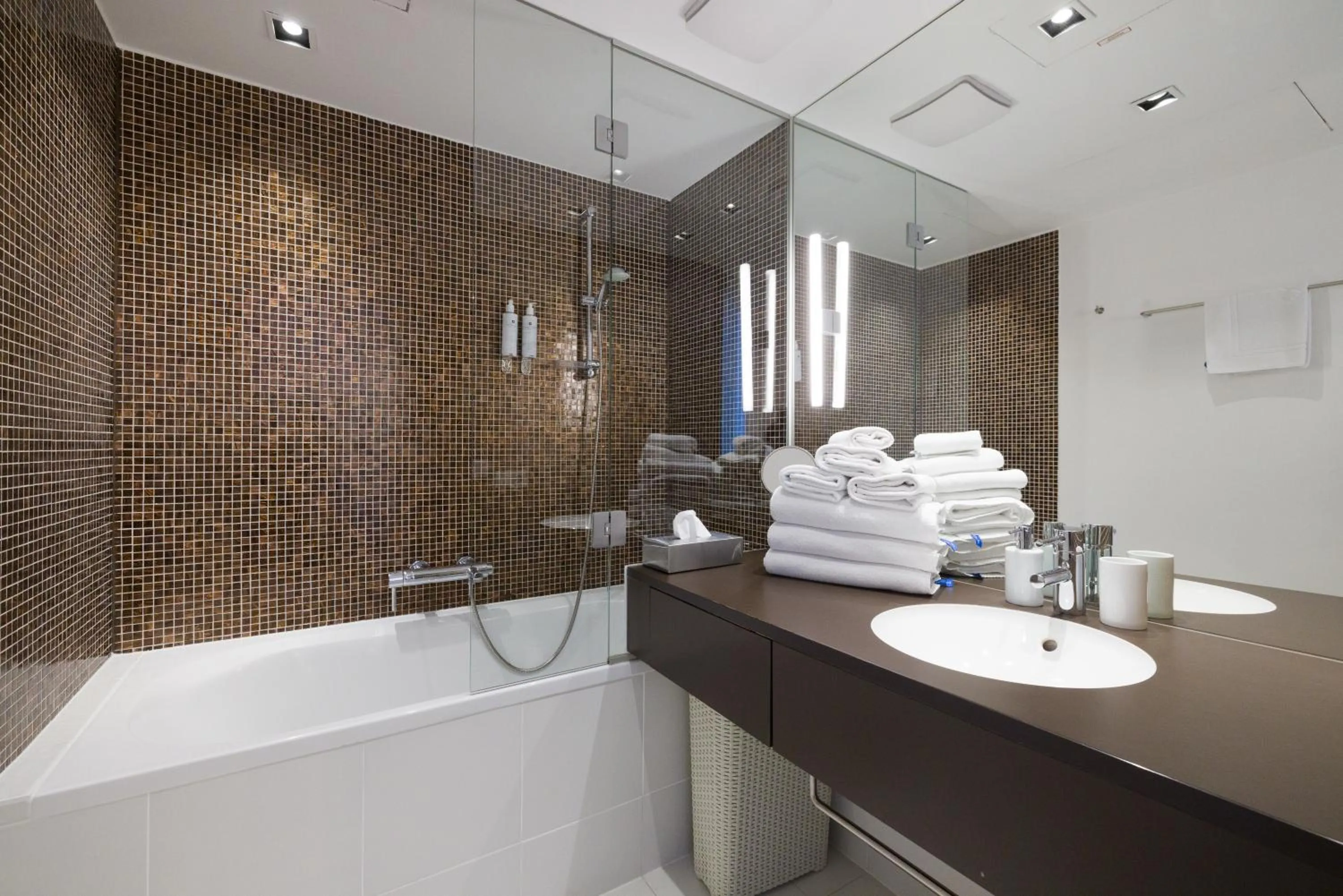 Bathroom in RAFAEL KAISER - Premium Apartments City Centre - Contactless Check-In