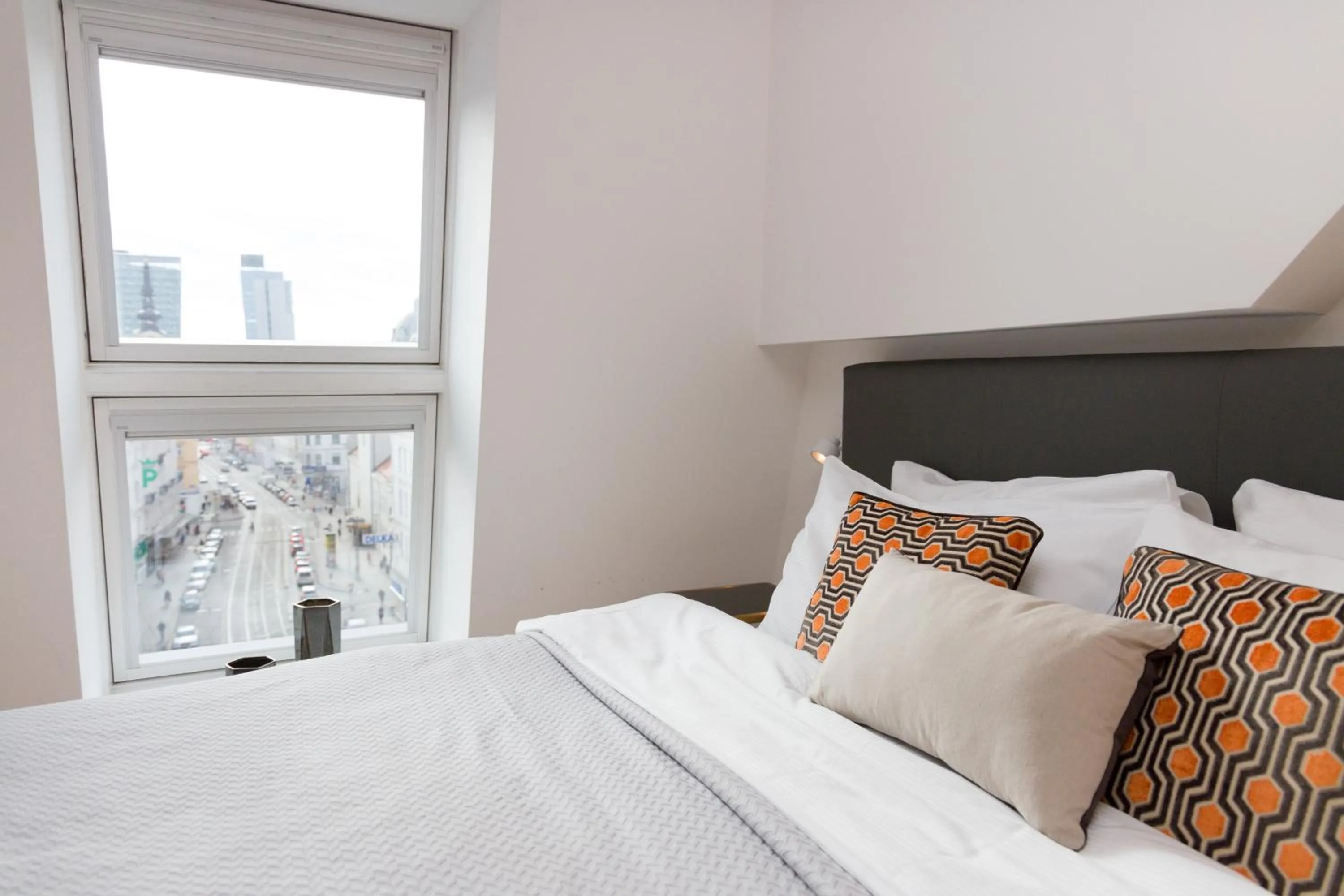 City view, Bed in RAFAEL KAISER - Premium Apartments City Centre - Contactless Check-In