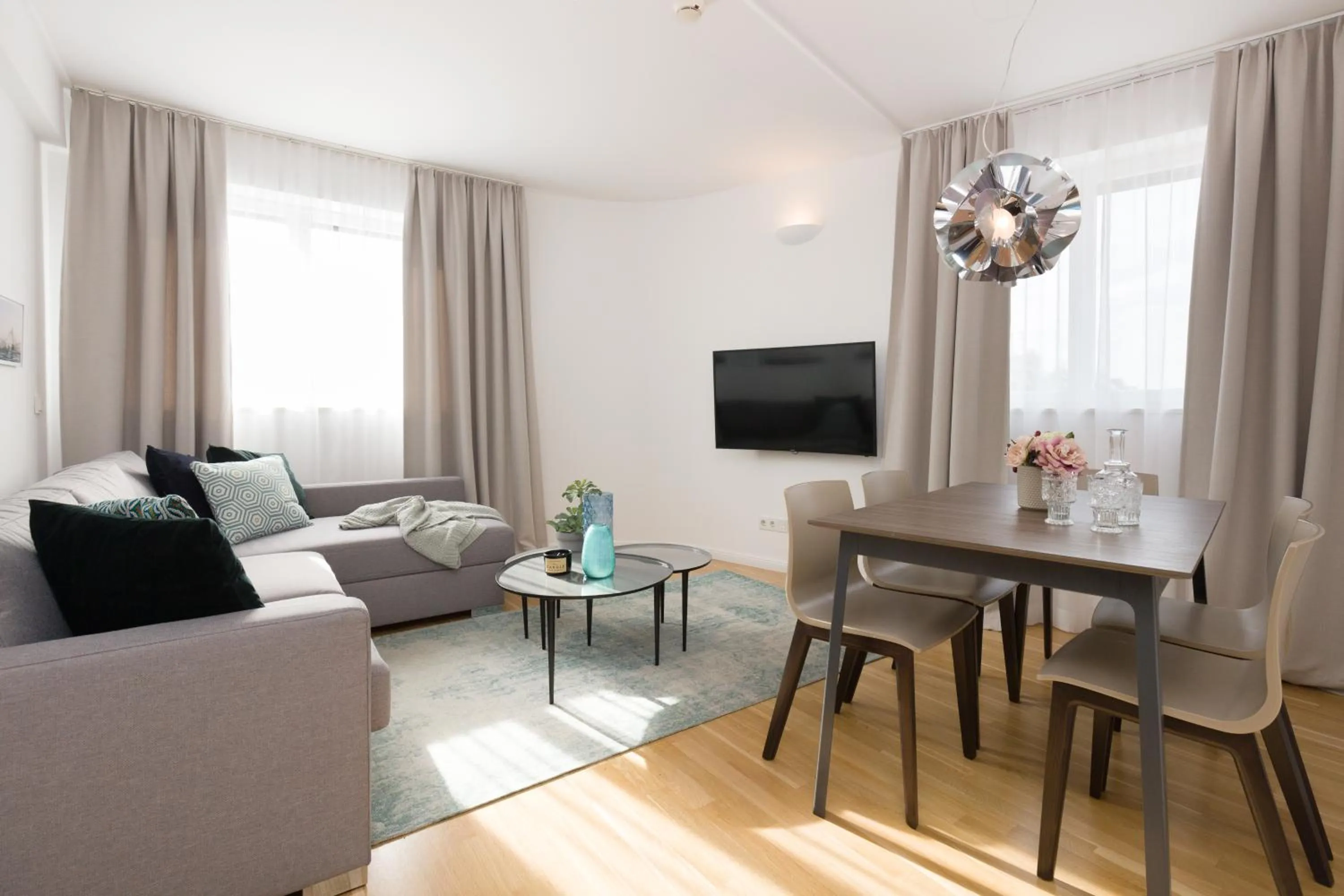 TV and multimedia in RAFAEL KAISER - Premium Apartments City Centre - Contactless Check-In