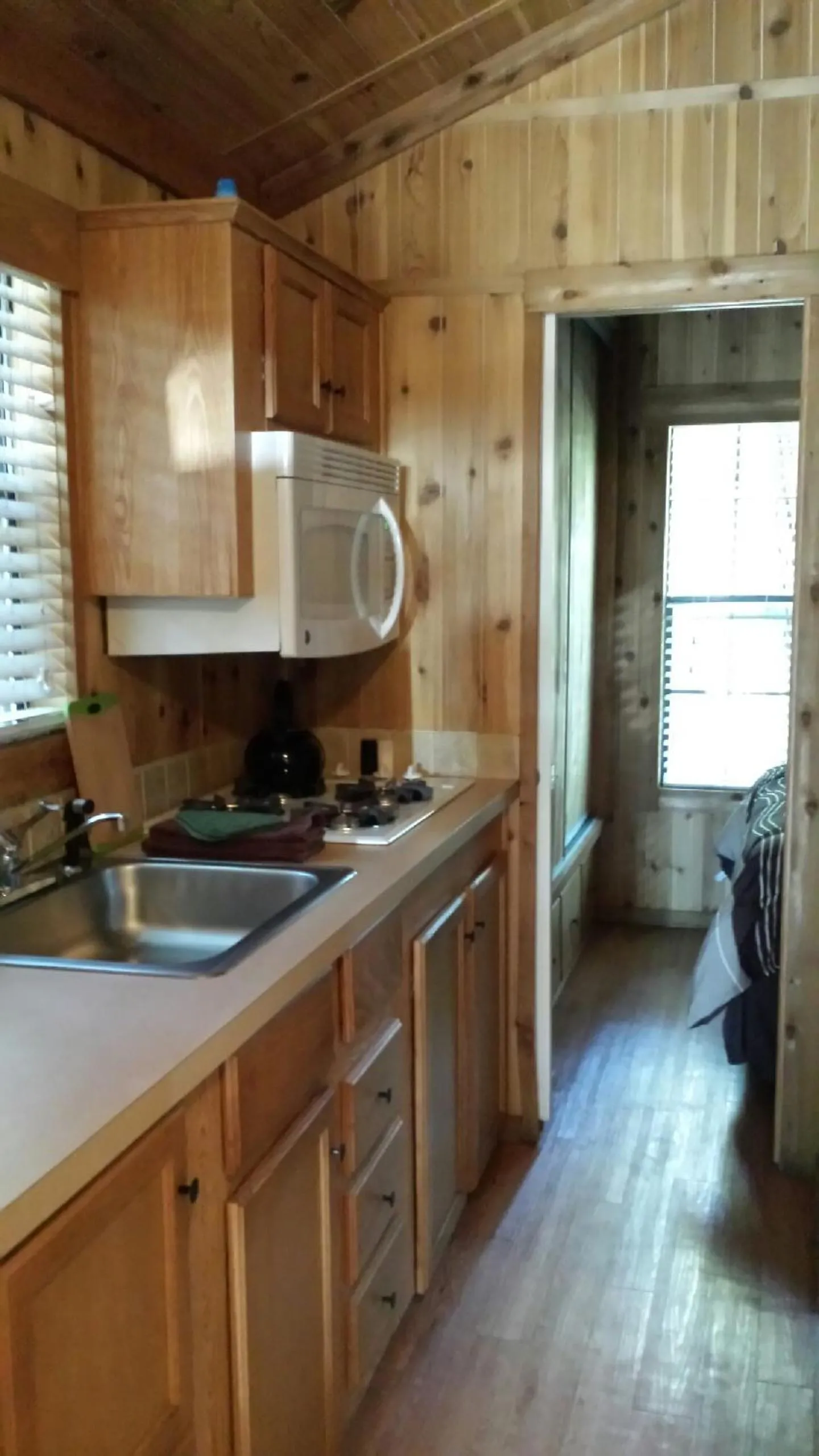 Snowflower Camping Resort Cabin 3
