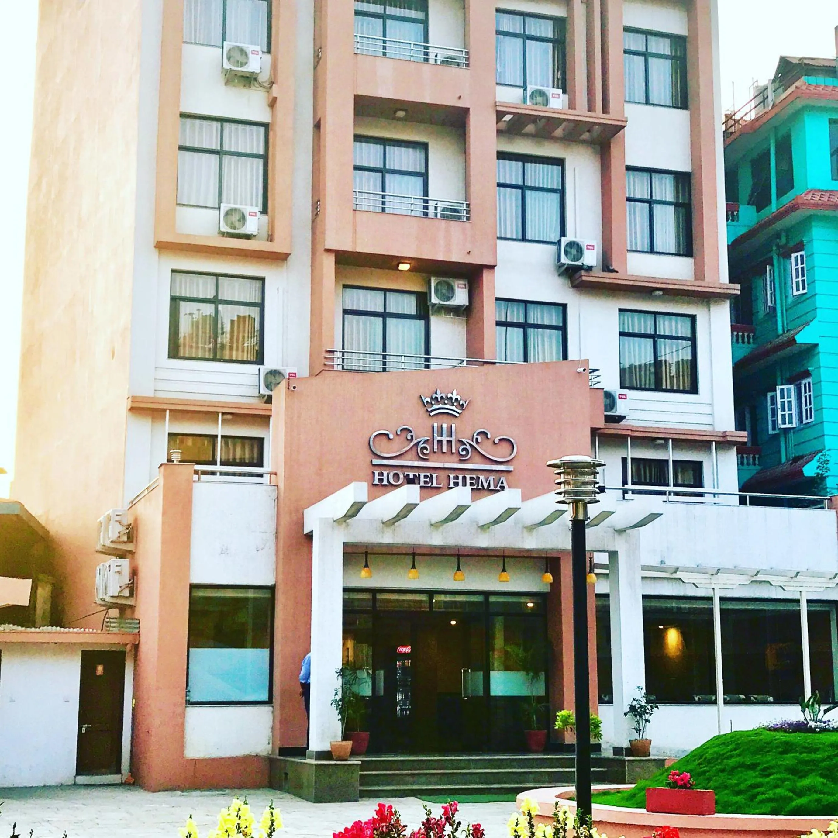 Facade/entrance in Hotel Hema