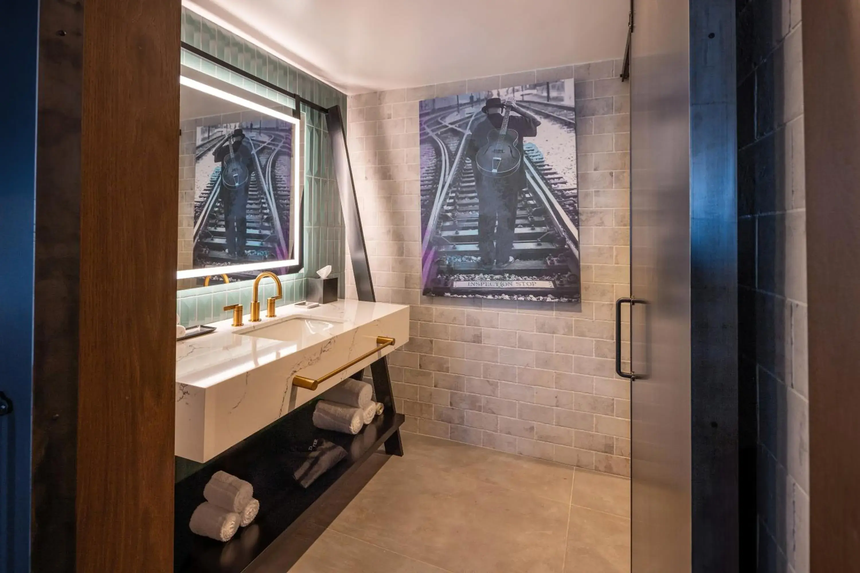 Signature Suite in Bally's Baton Rouge Hotel Signature Suite in Bally's Baton Rouge Hotel