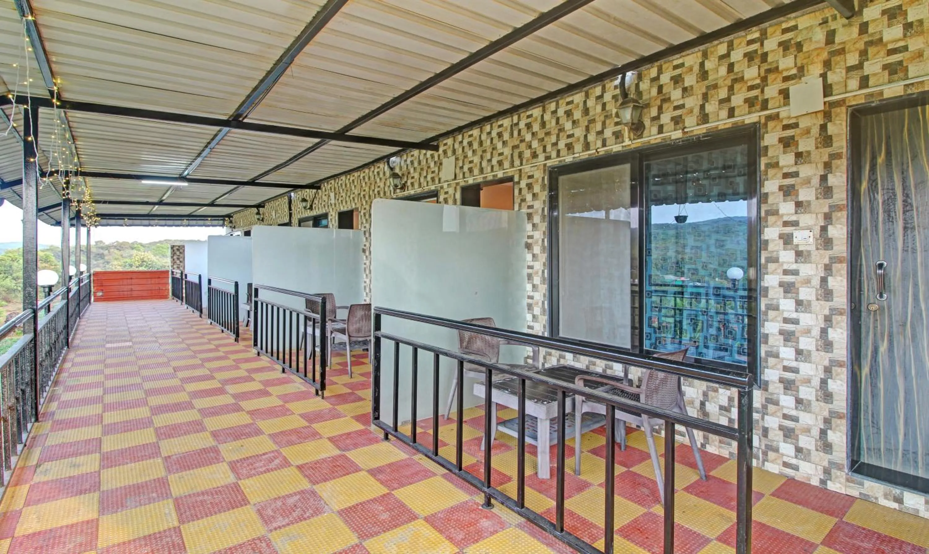 Balcony/Terrace in Treebo Berry Hill Venna Lake, 3 Km From City Center