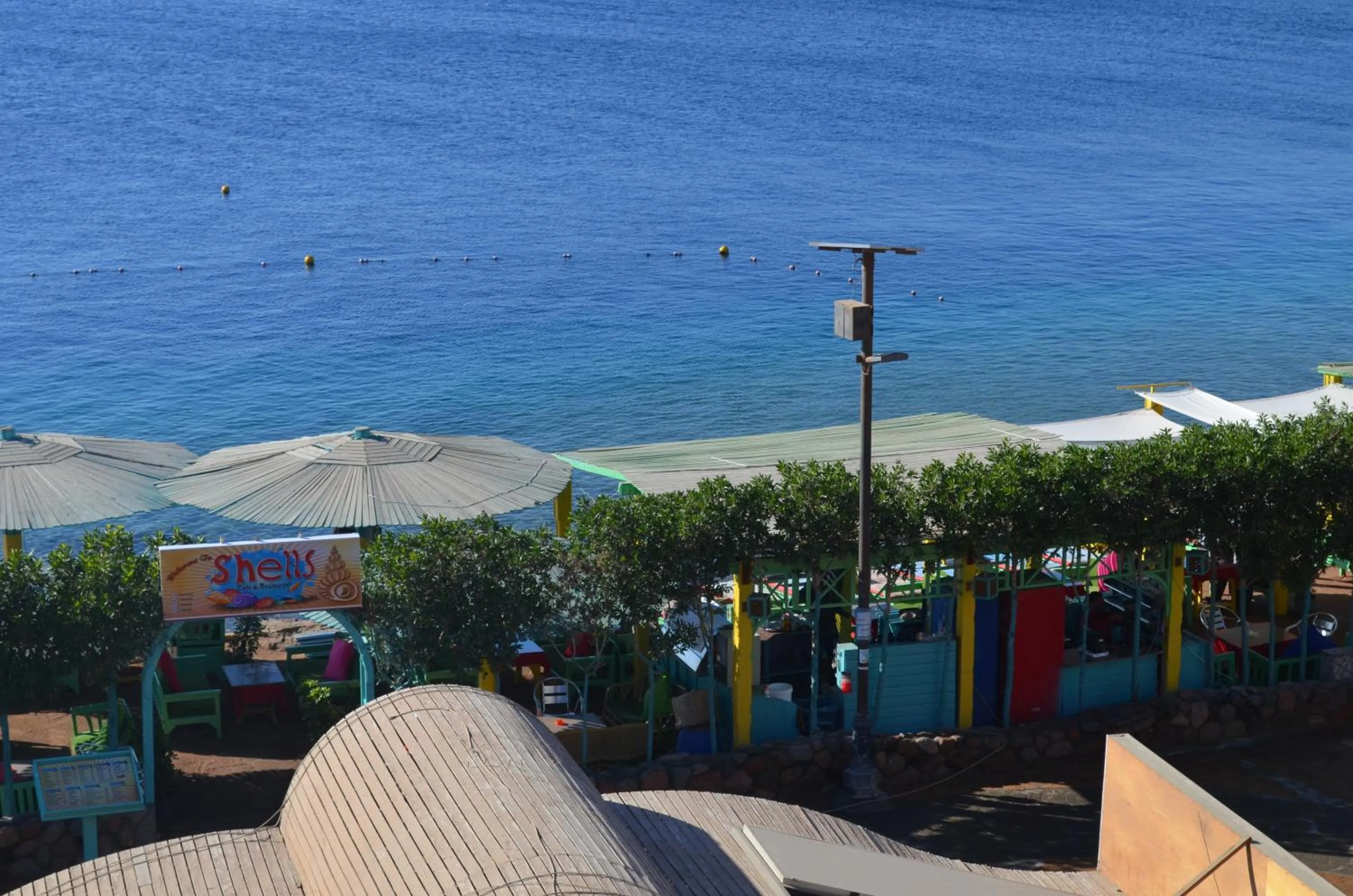 Restaurant/places to eat in Sea Soul Hotel