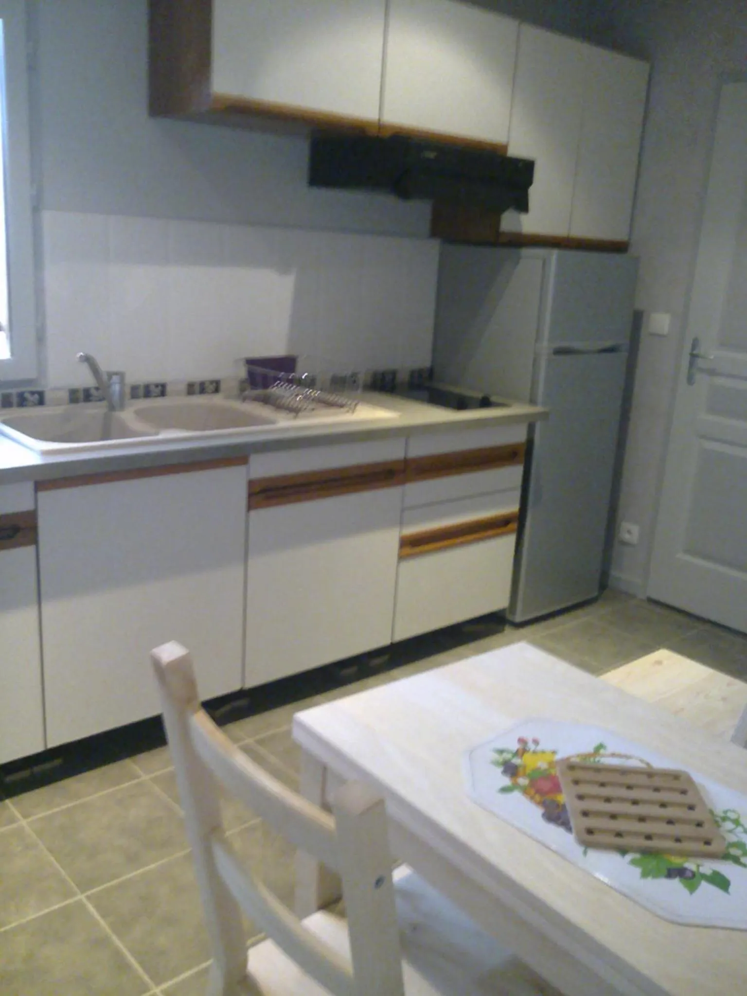 Kitchen or kitchenette in Les écureuils