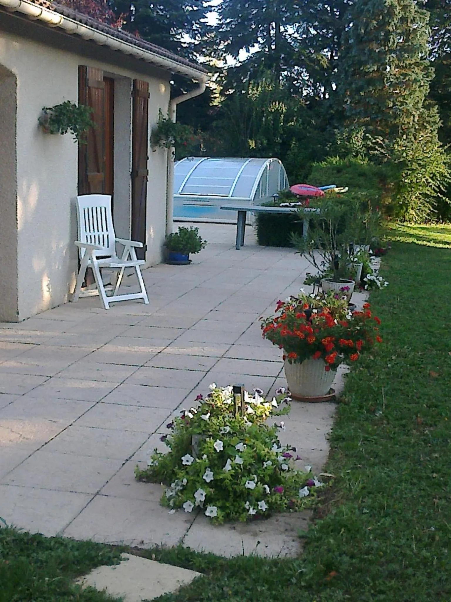 Garden in Les écureuils