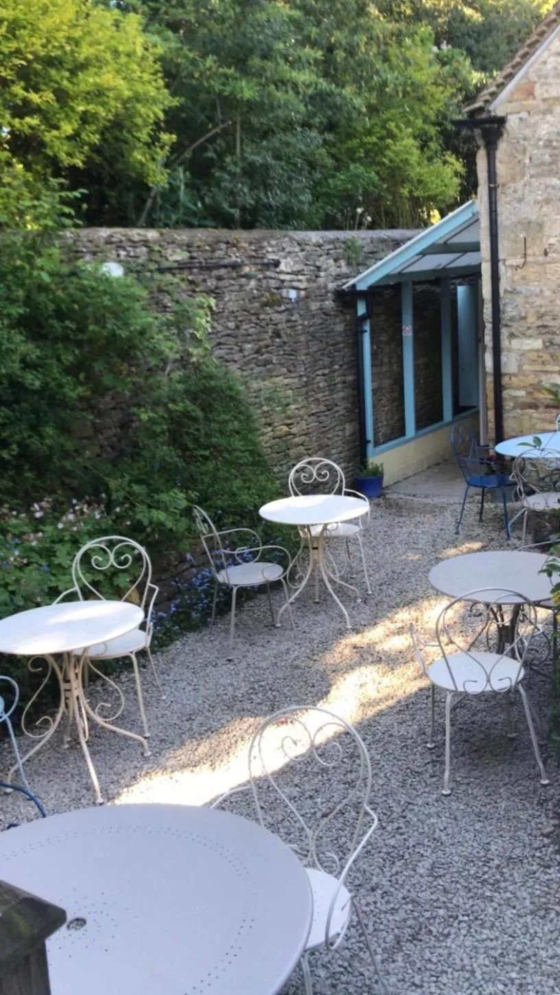 Lucy's Tearoom B&B