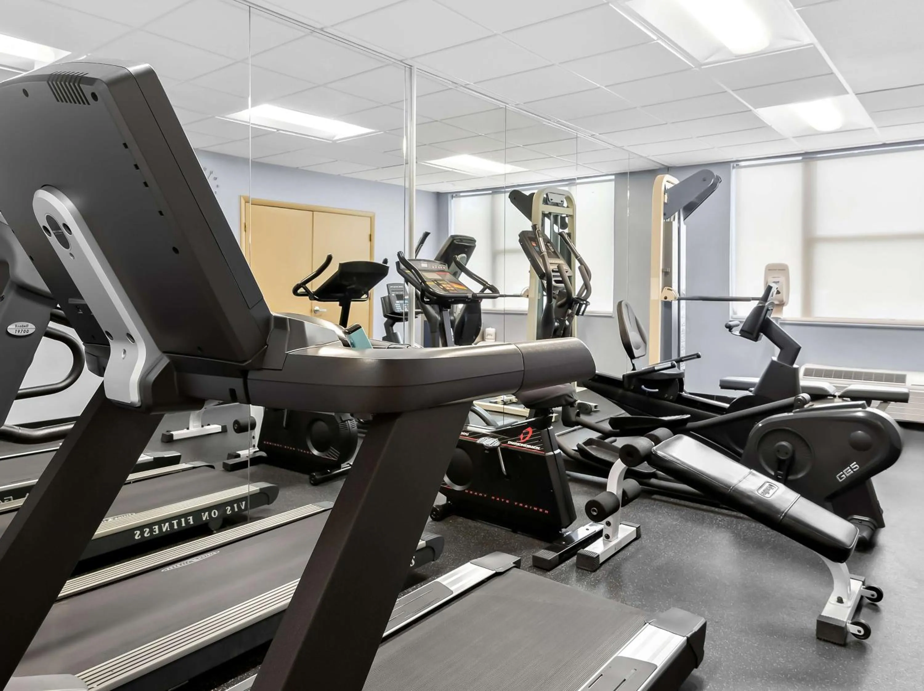 Fitness centre/facilities in Best Western Potomac Mills