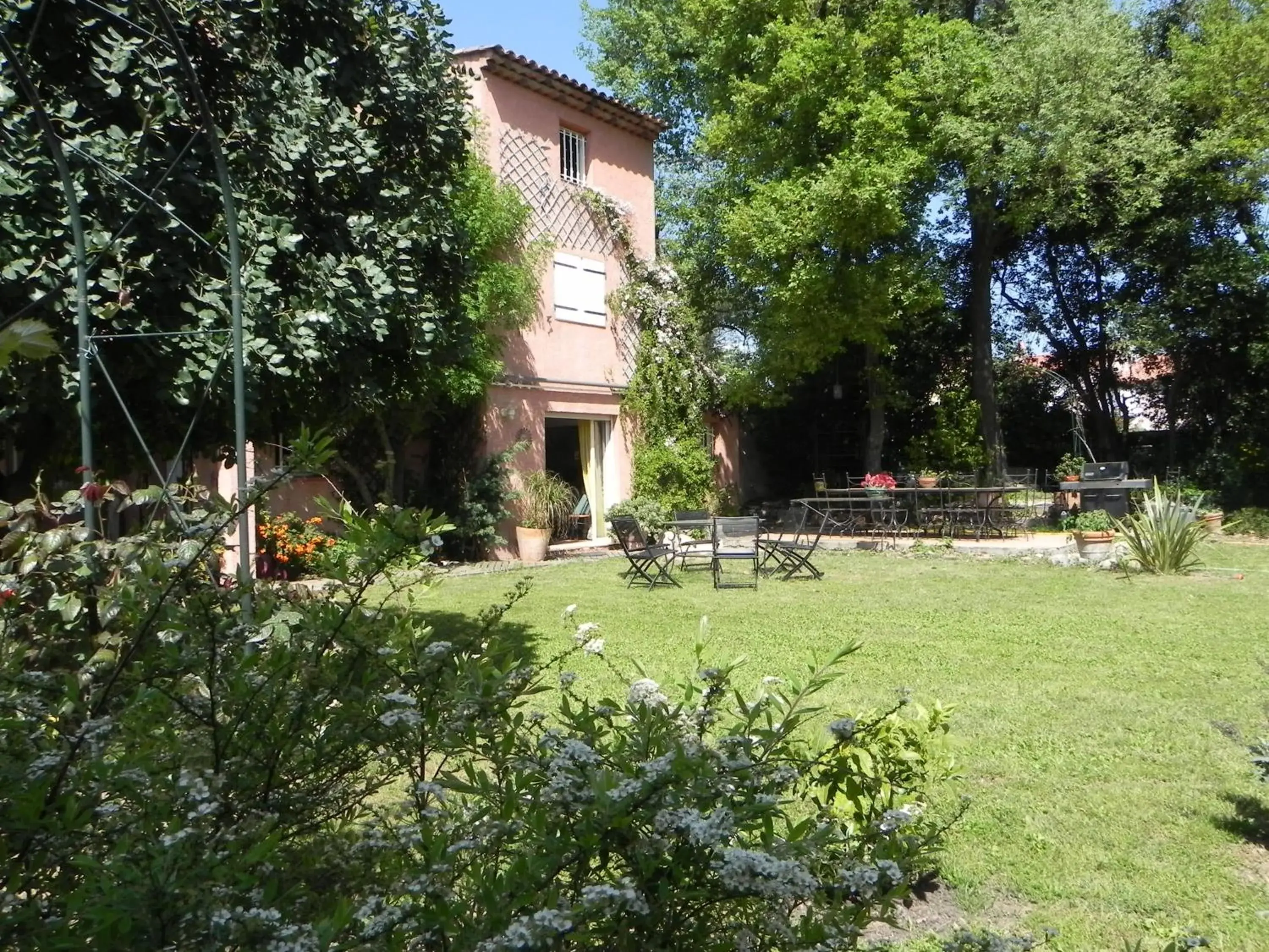 B&B Le clos des vignes Saint Raphael B&B Le clos des vignes Saint Raphael