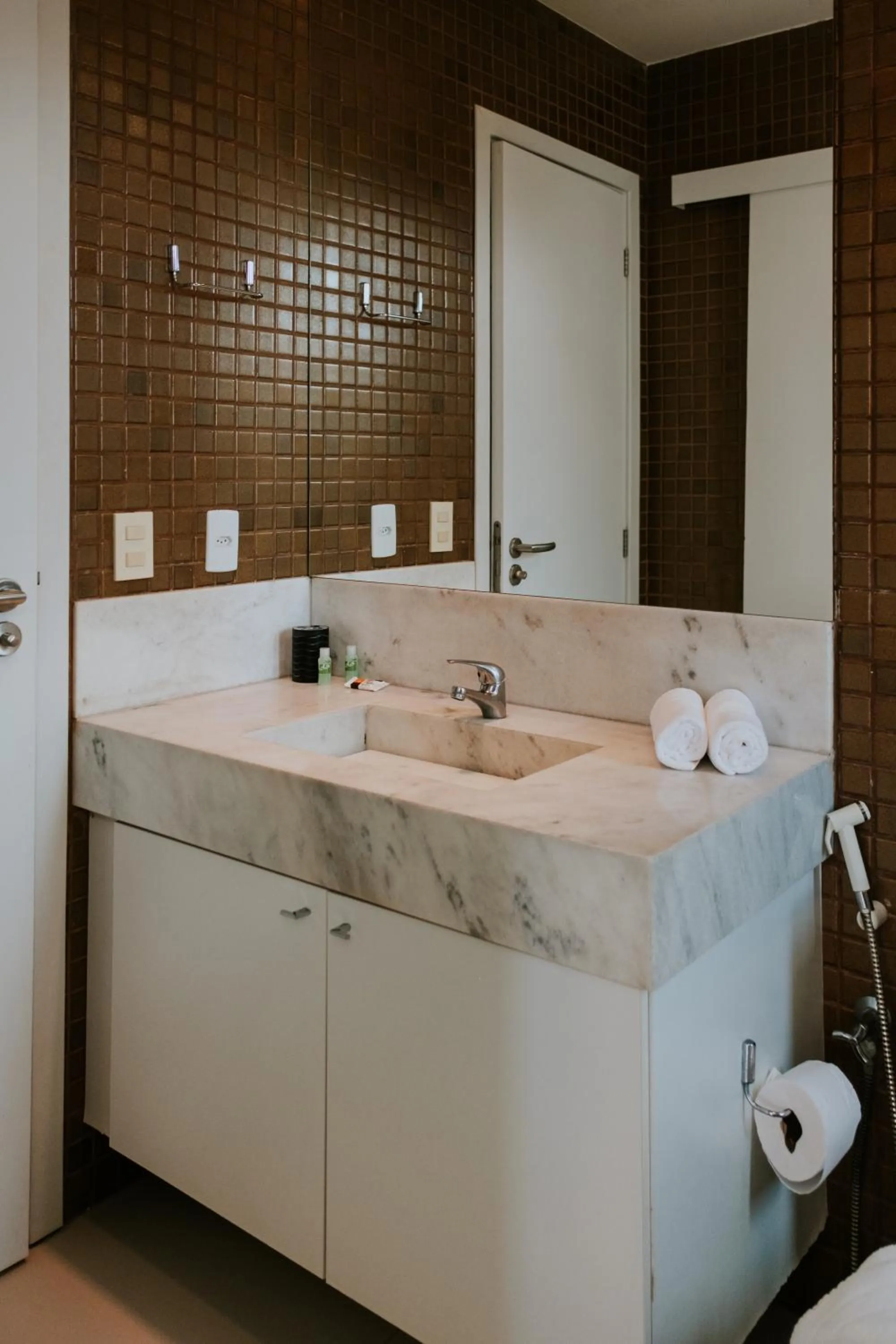 Property building in Wave Suítes Hotel & Lounge bar