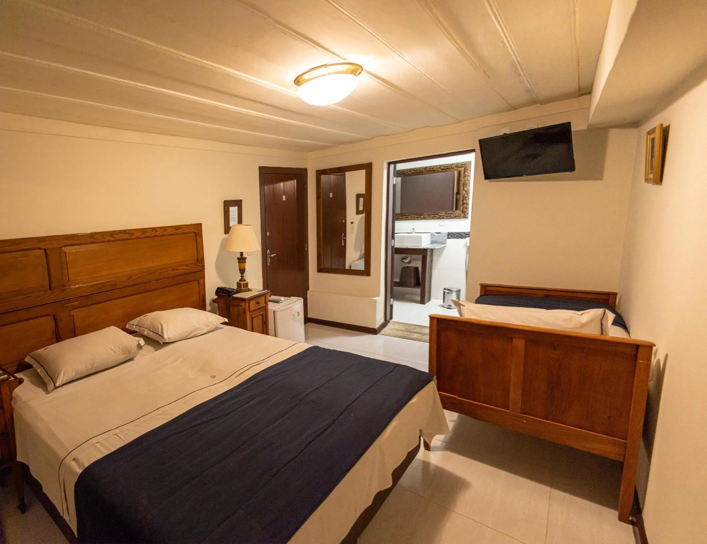 Bedroom, Bed in Pousada Dom Petrópolis