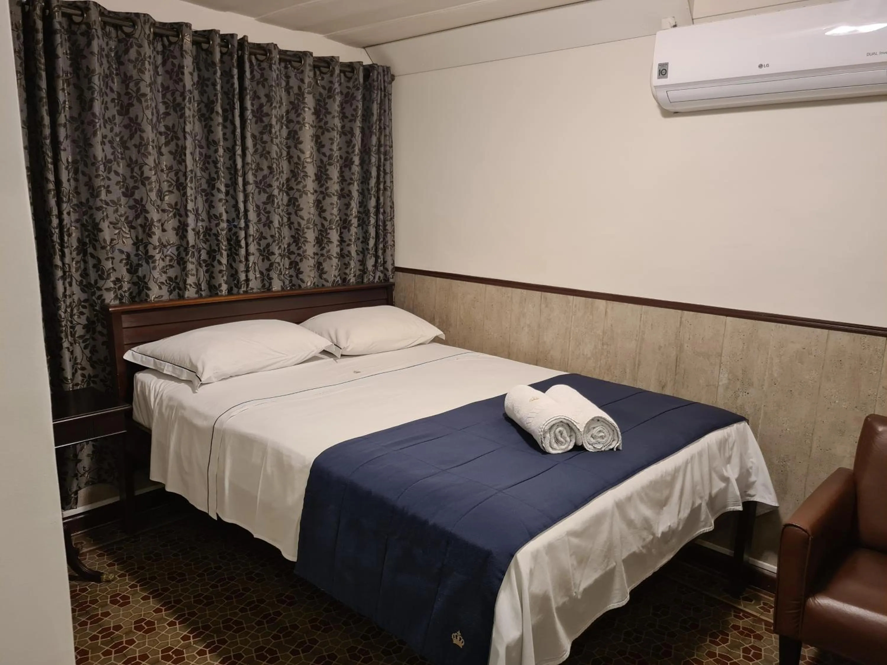 Bedroom, Bed in Pousada Dom Petrópolis