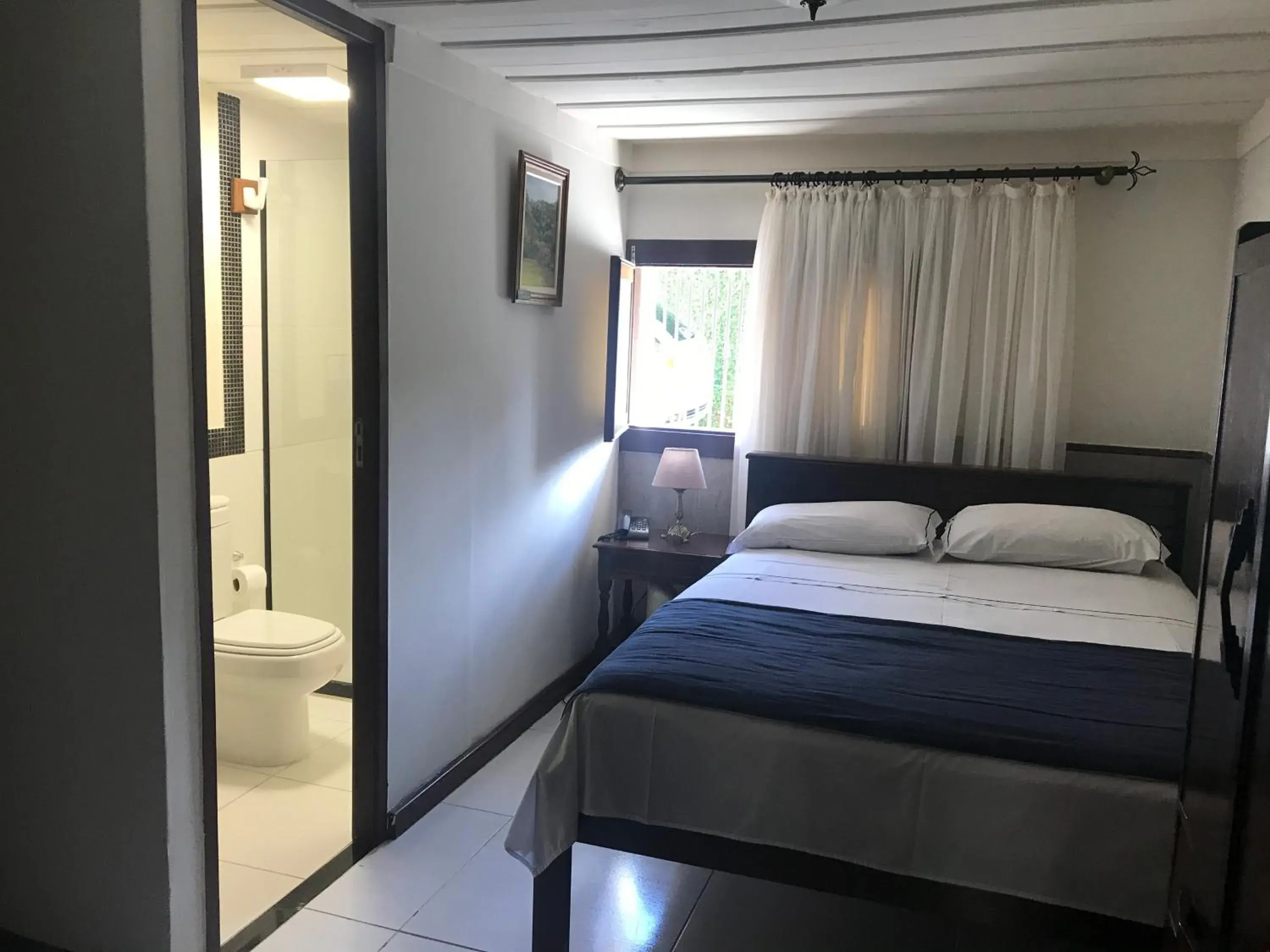Budget Double Room in Pousada Dom Petrópolis Budget Double Room in Pousada Dom Petrópolis