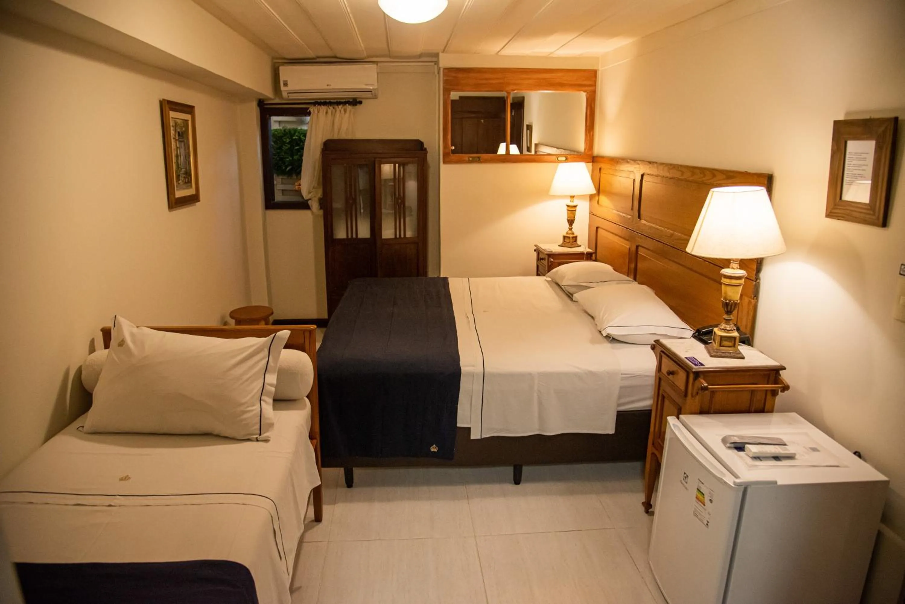 Bedroom, Bed in Pousada Dom Petrópolis