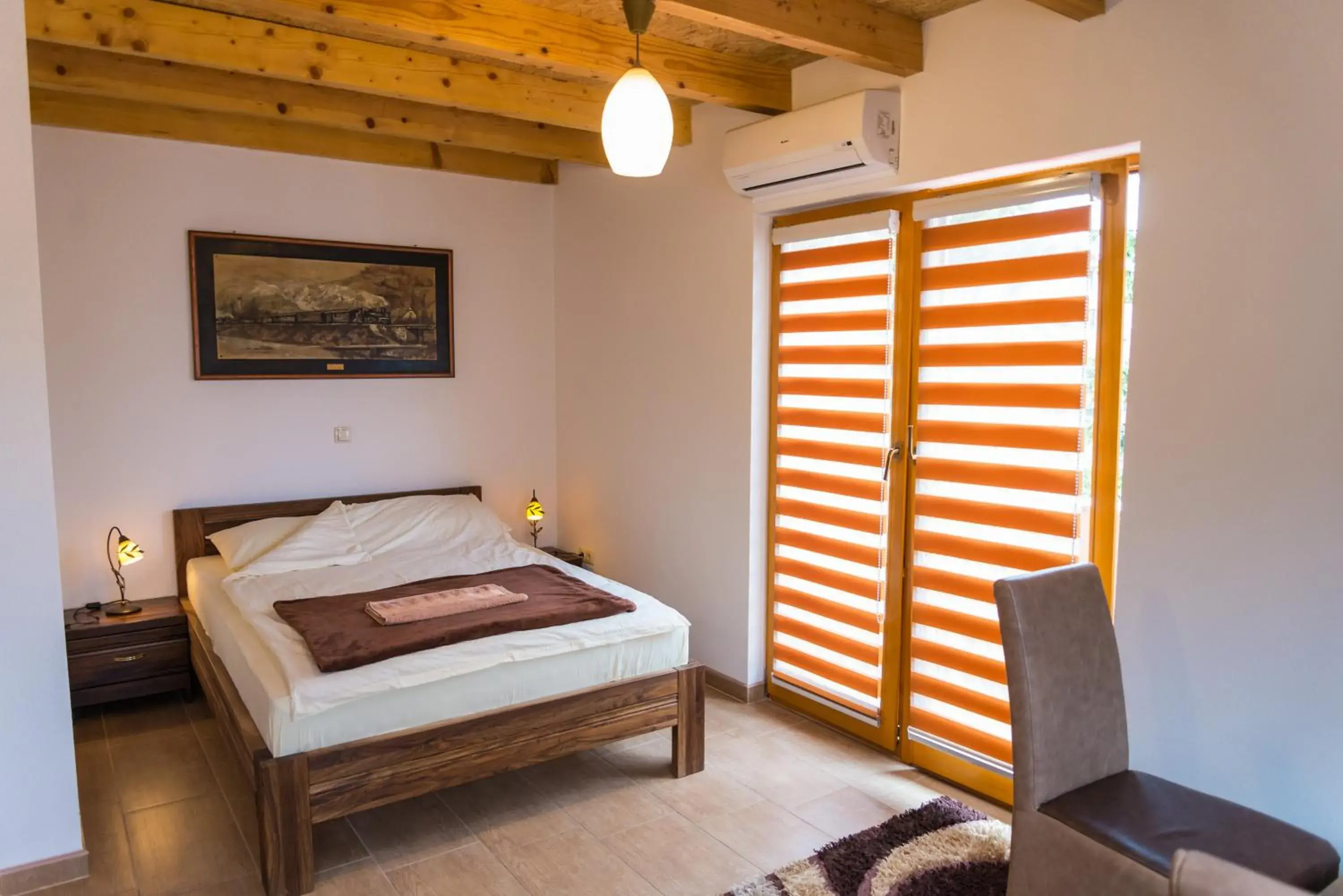 Comfort Triple Room with Shower in Motel Orhideja Comfort Triple Room with Shower in Motel Orhideja
