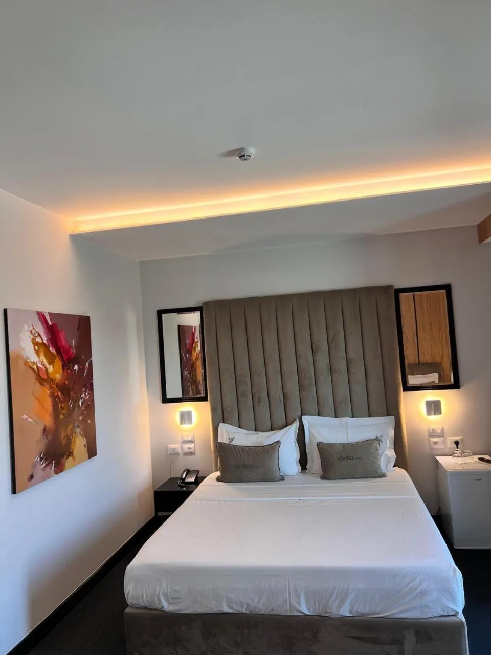 Bed in Hotel Delta Premium