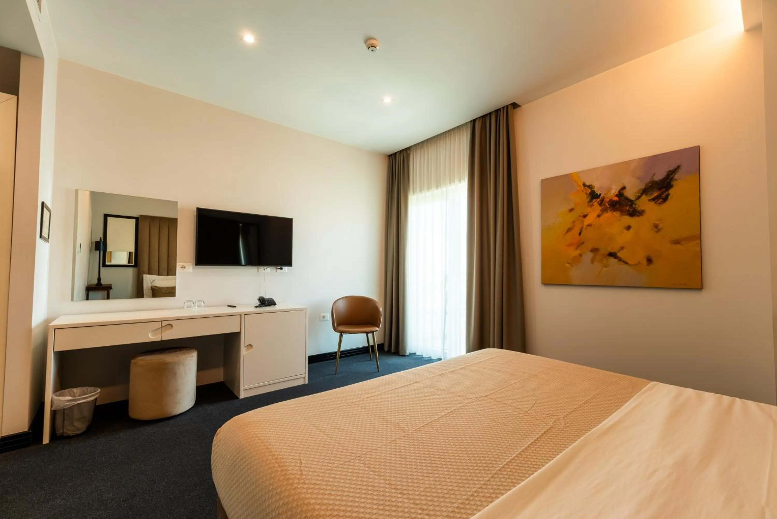 Bed in Hotel Delta Premium