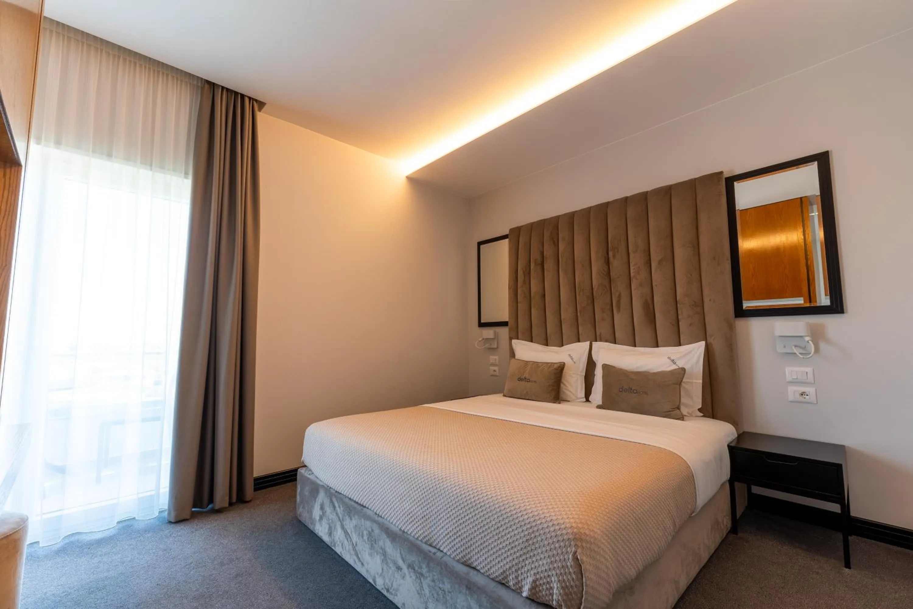 Bed in Hotel Delta Premium