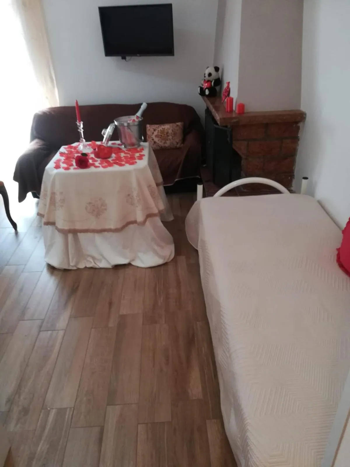 Photo of the whole room, Bed in A Casa d'Antonella