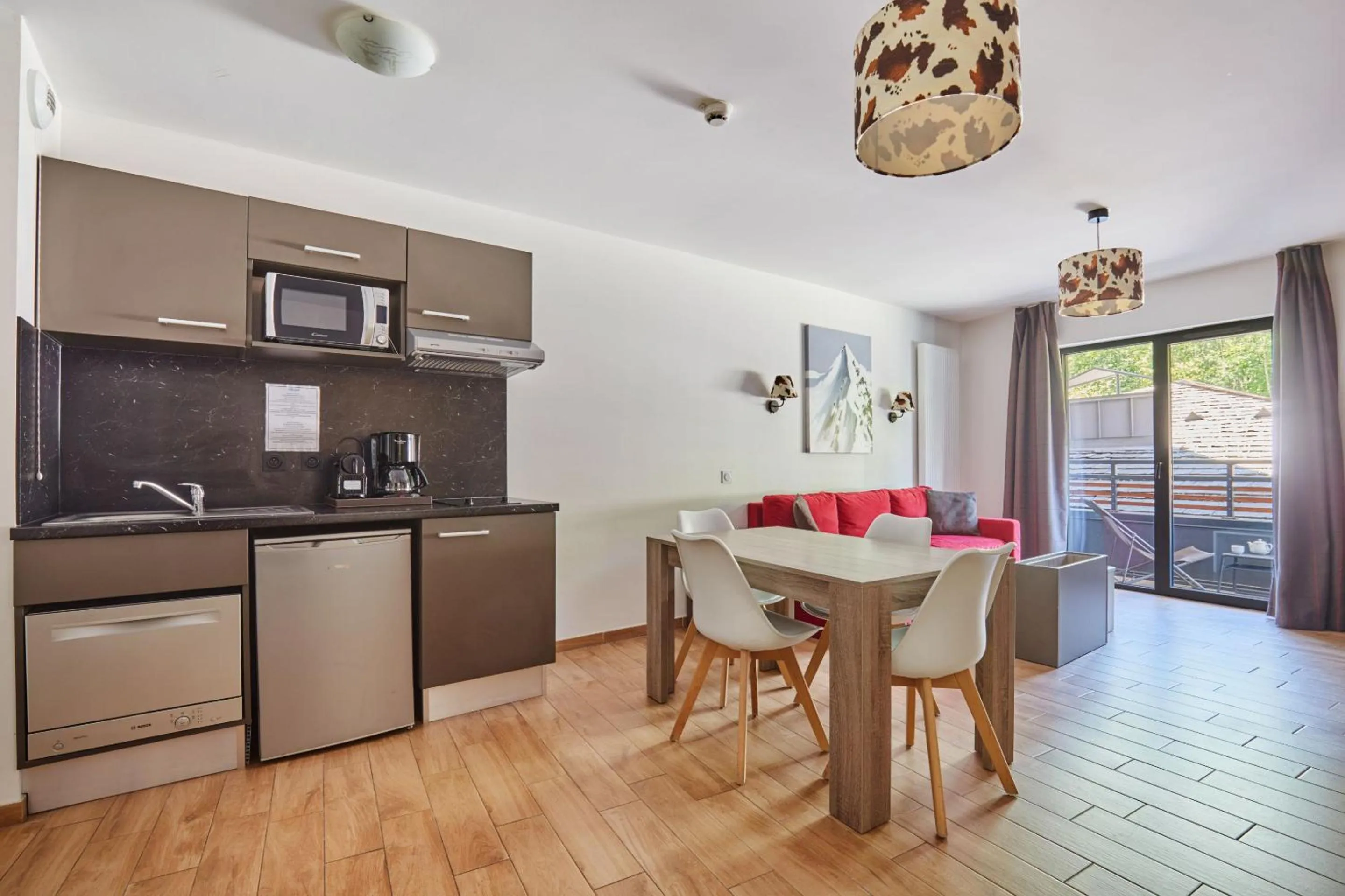 Dining area in Résidence Odalys Isatis