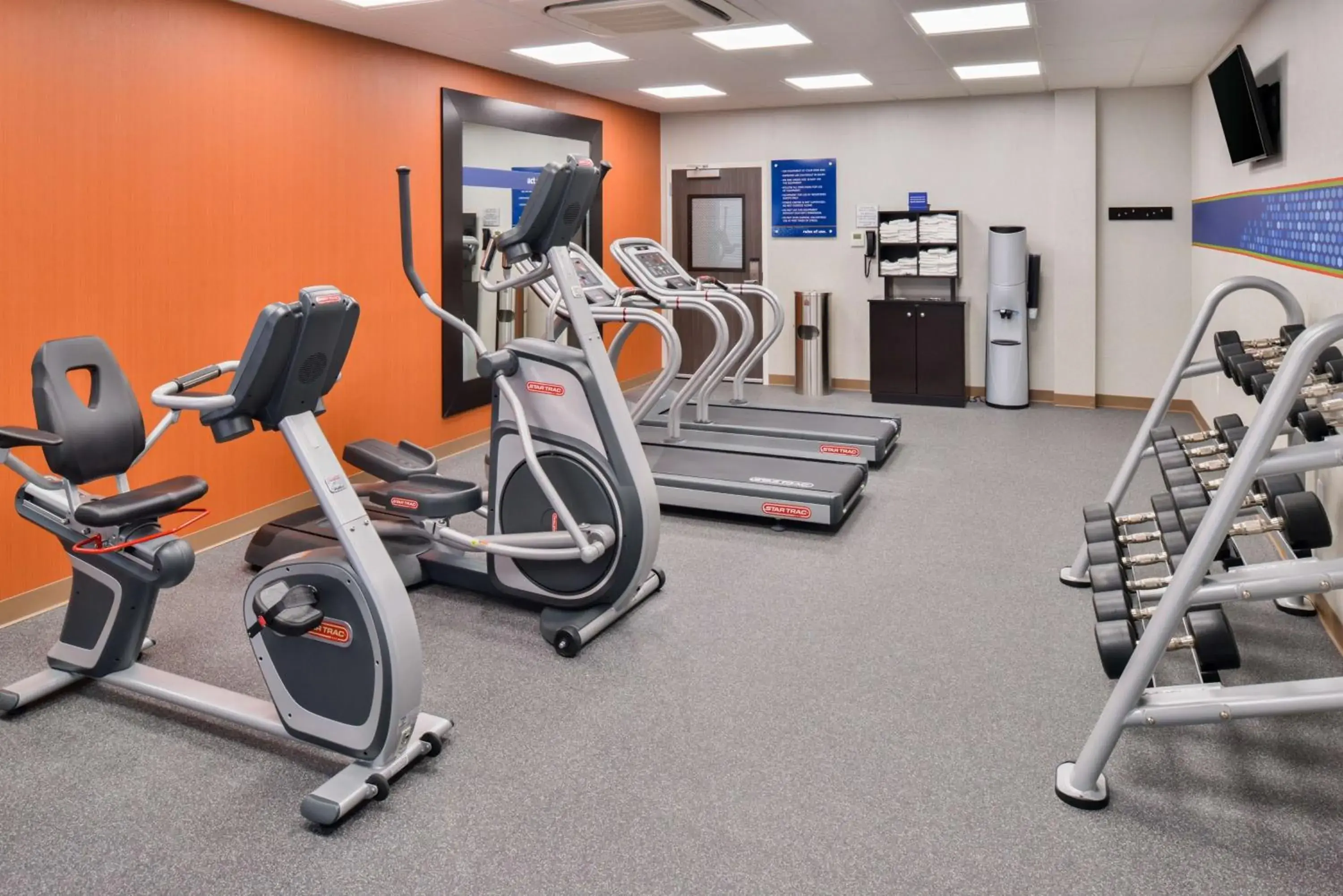Fitness centre/facilities in Hampton Inn Emporia, KS Fitness centre/facilities in Hampton Inn Emporia, KS