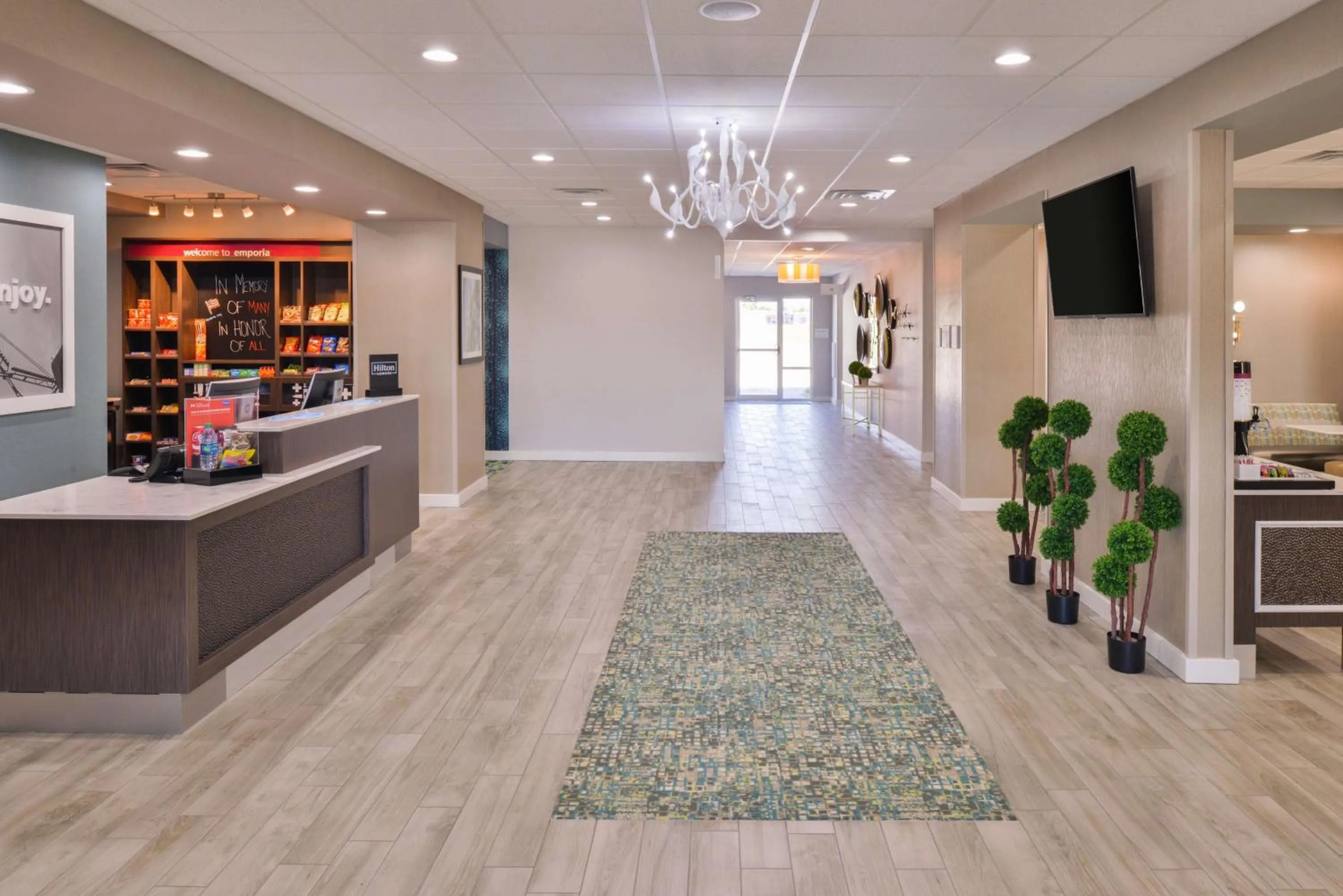 Lobby or reception in Hampton Inn Emporia, KS