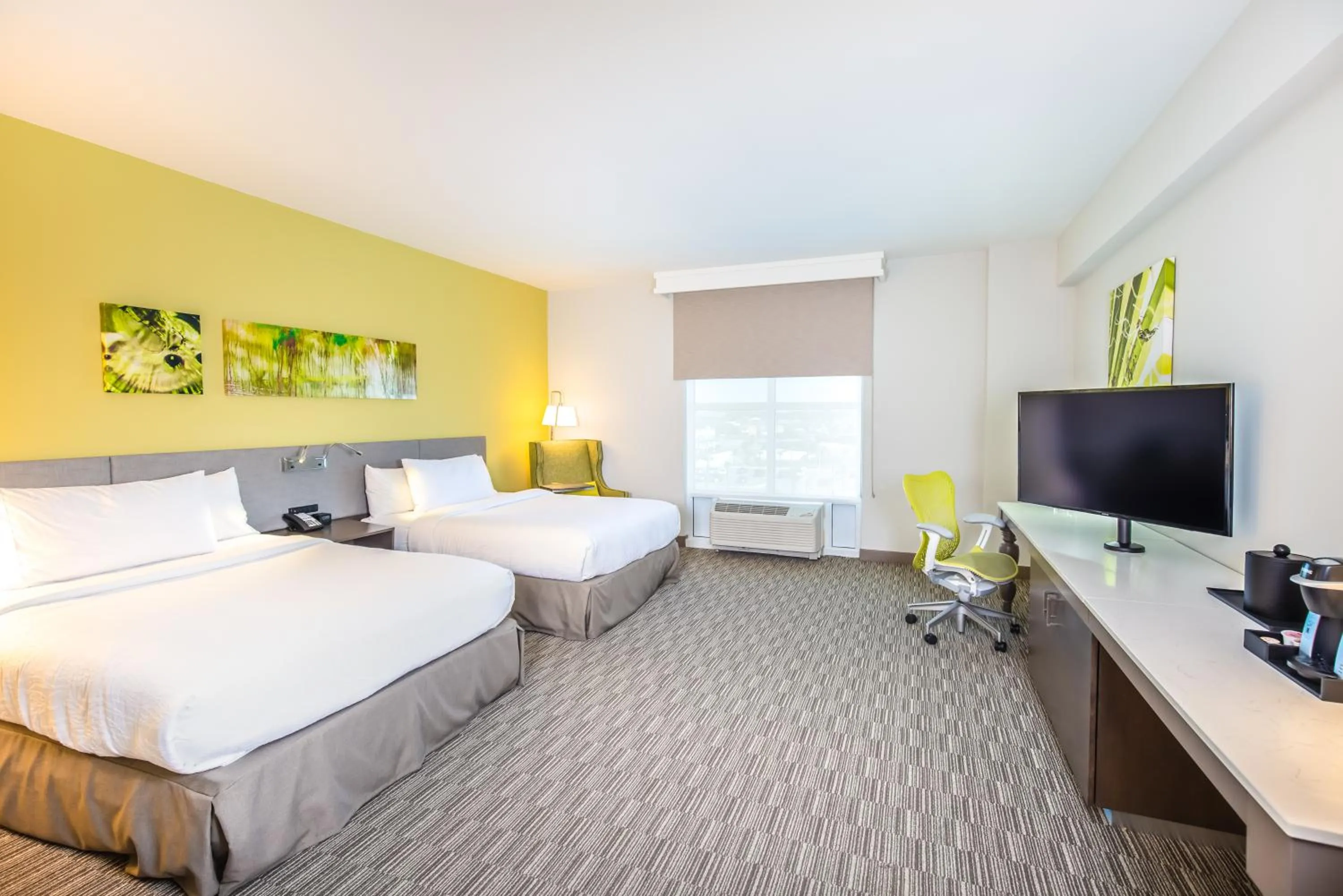 Bed in Hilton Garden Inn Ft. Walton Beach