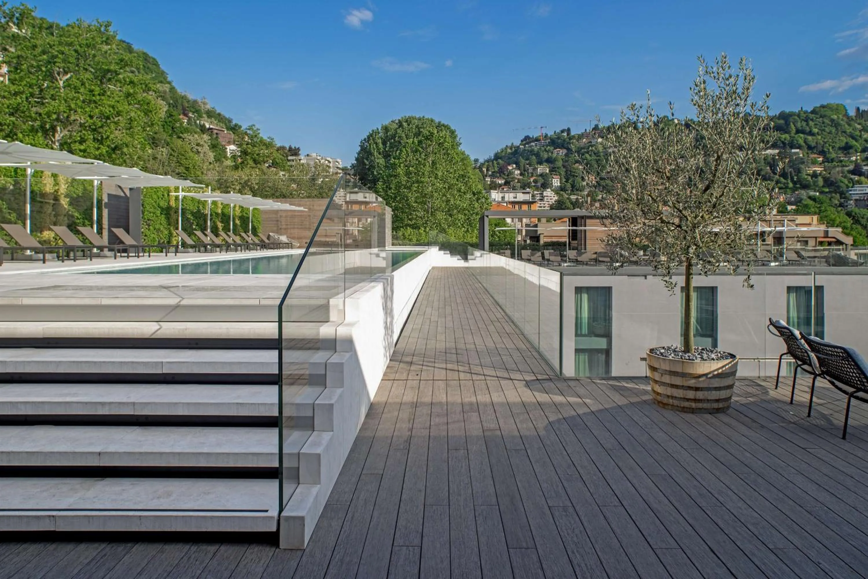 Pool view in Hilton Lake Como