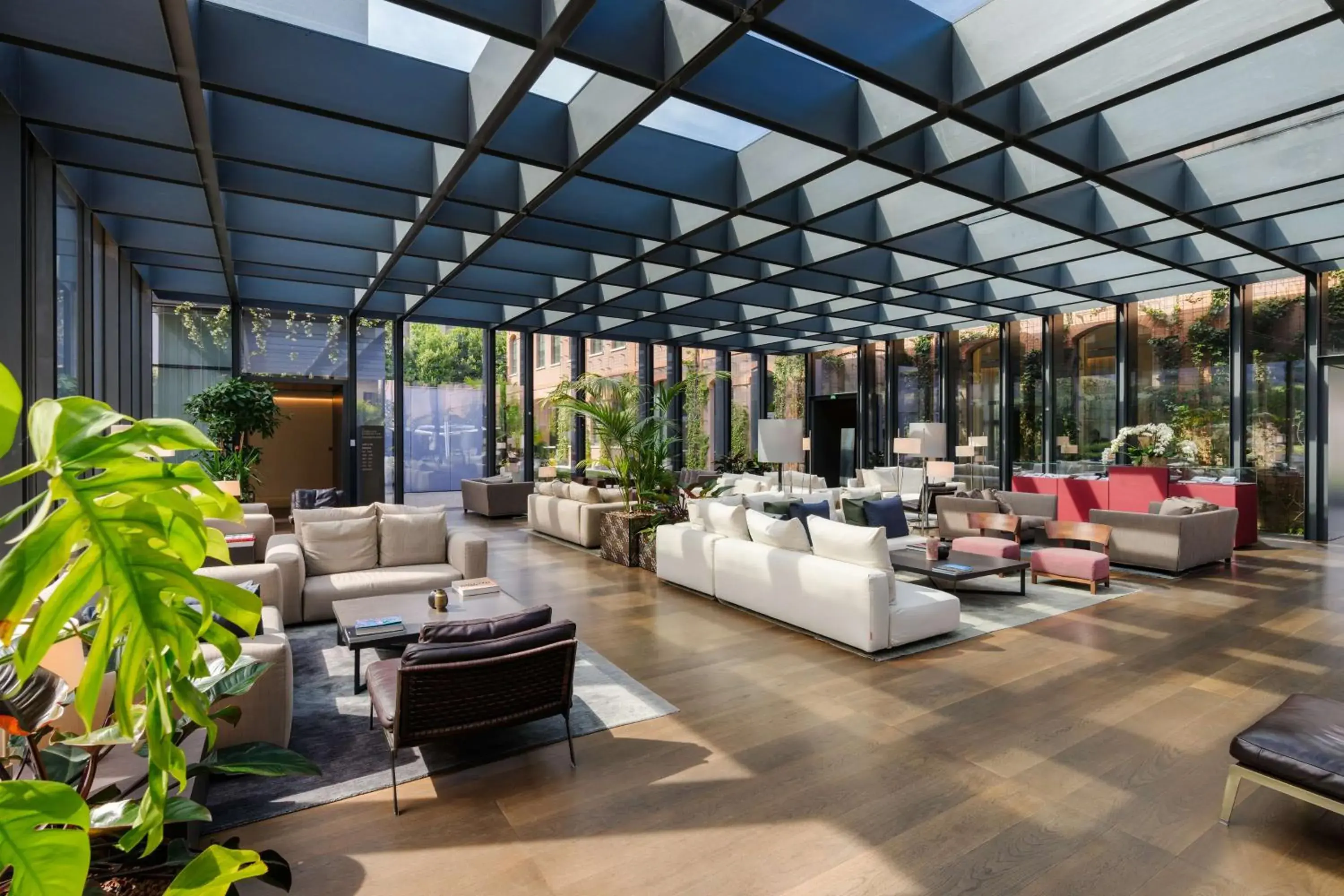 Lobby or reception in Hilton Lake Como Lobby or reception in Hilton Lake Como