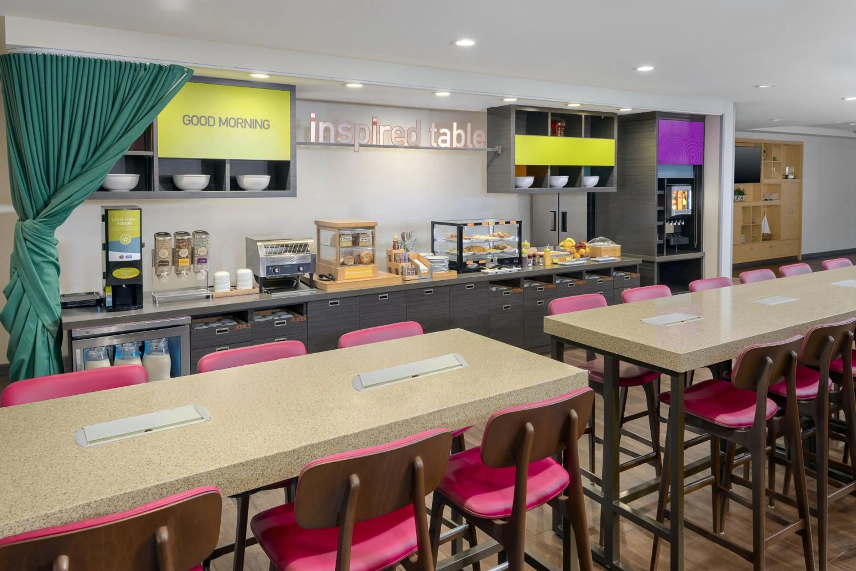 Coffee/tea facilities in Home2 Suites By Hilton Nokomis