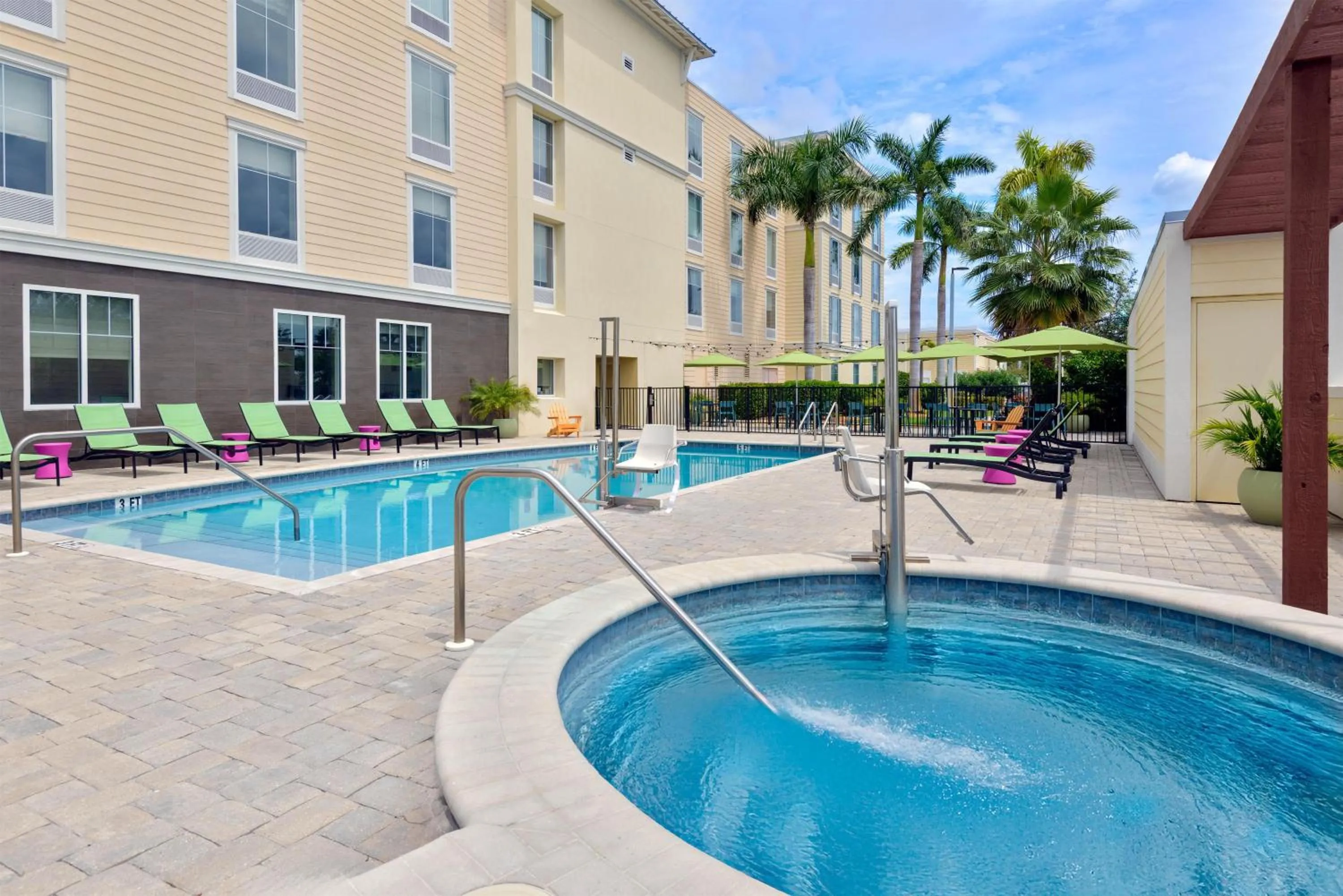 Pool view in Home2 Suites By Hilton Nokomis