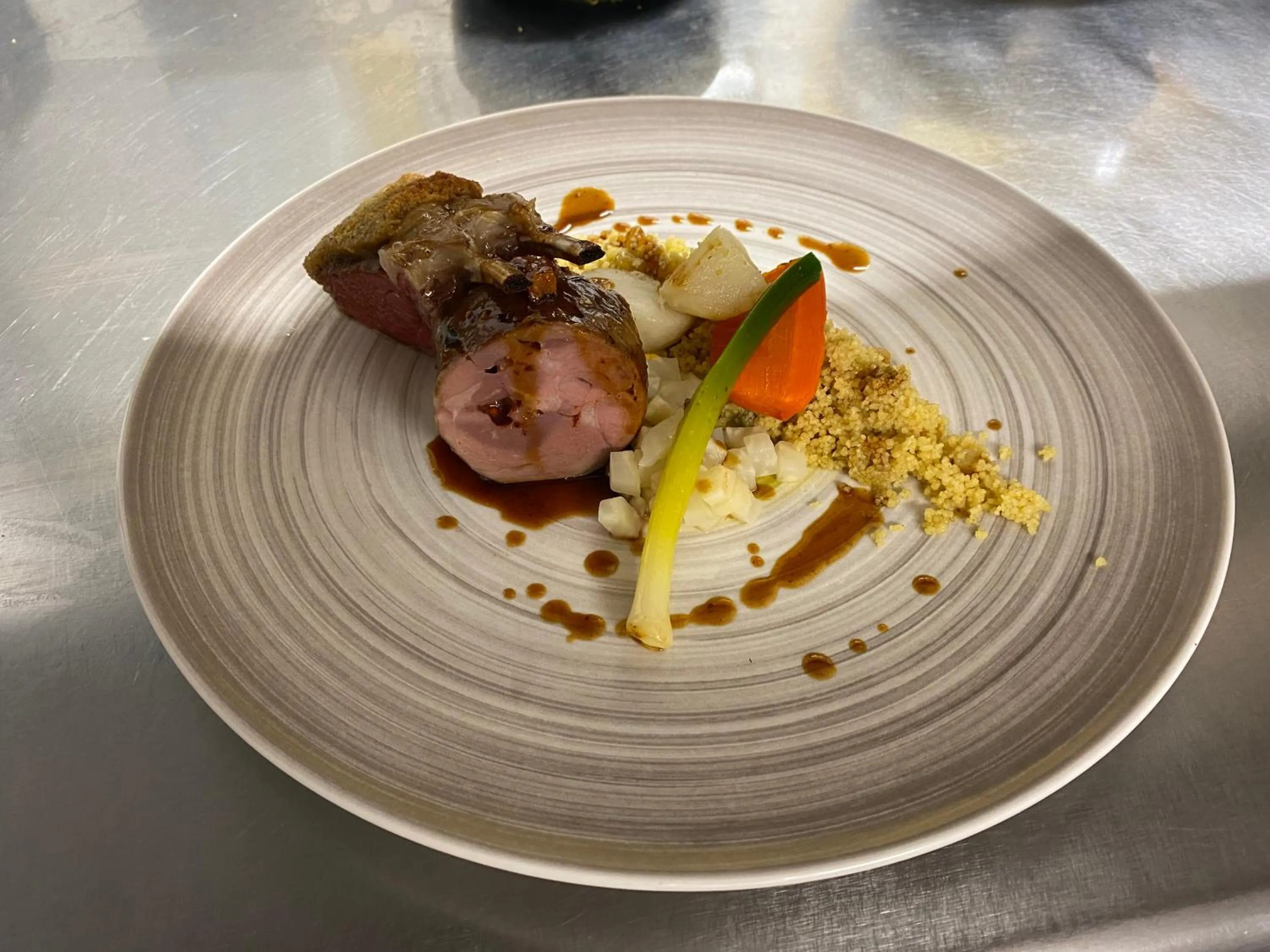 Property building in Logis Hôtel La Bastide De Grignan & Restaurant "La Chênaie"