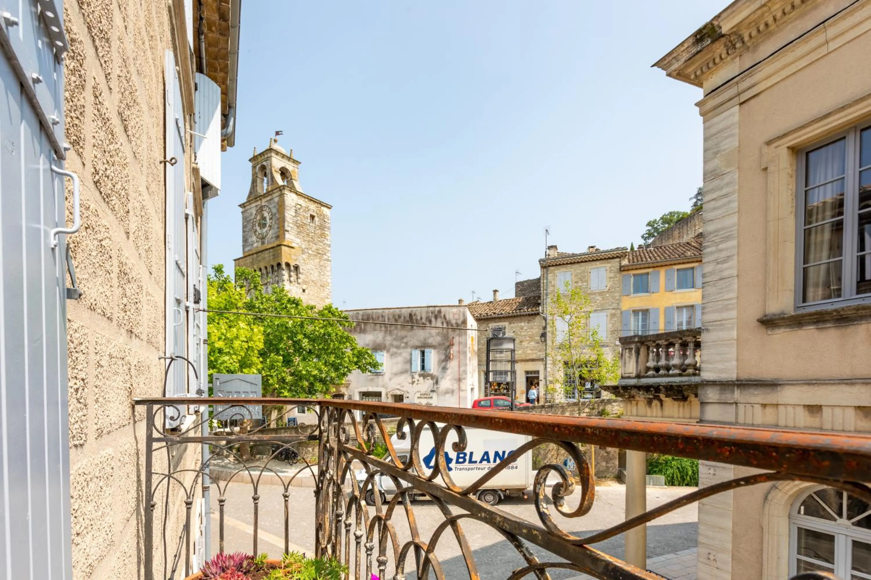Balcony/Terrace in Logis Hôtel La Bastide De Grignan & Restaurant "La Chênaie"