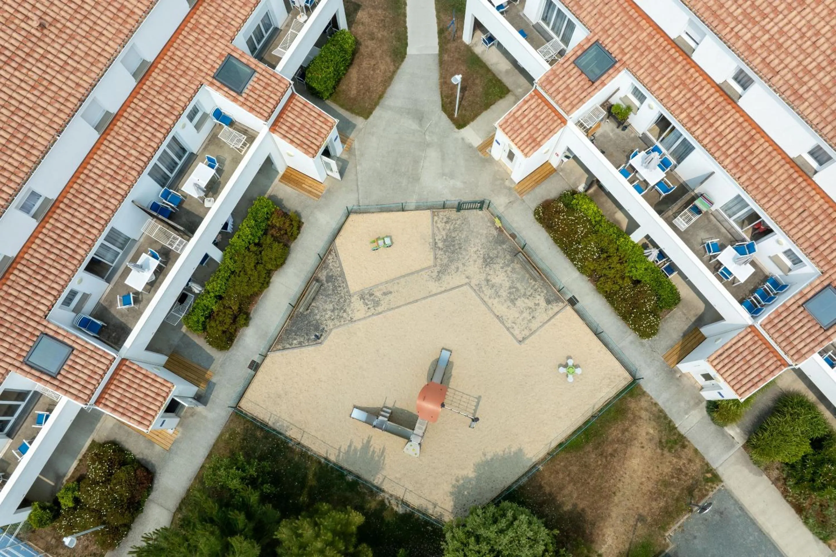 Property building in Résidence Odalys Le Domaine des Pins