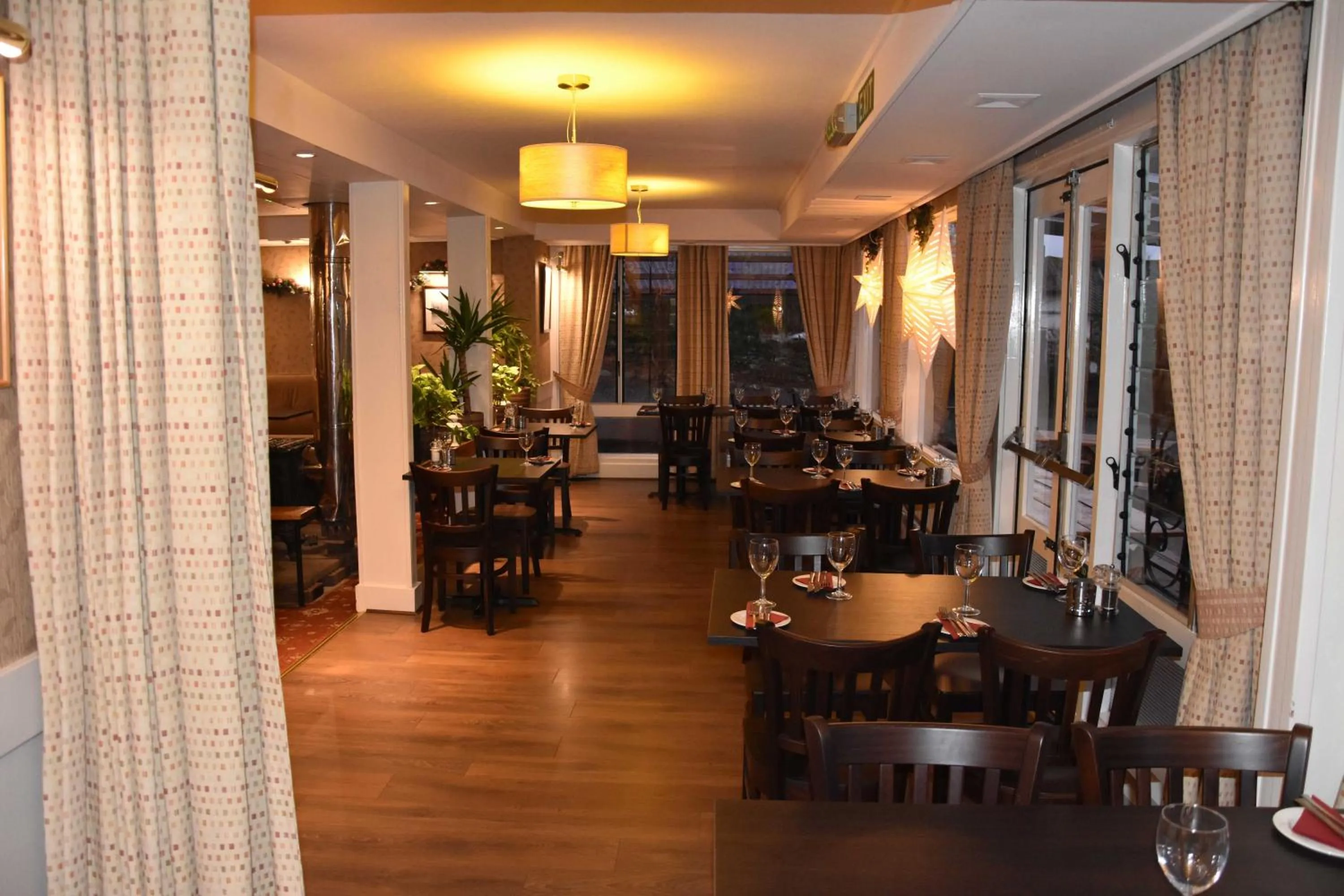 Restaurant/places to eat in Ailean Chraggan