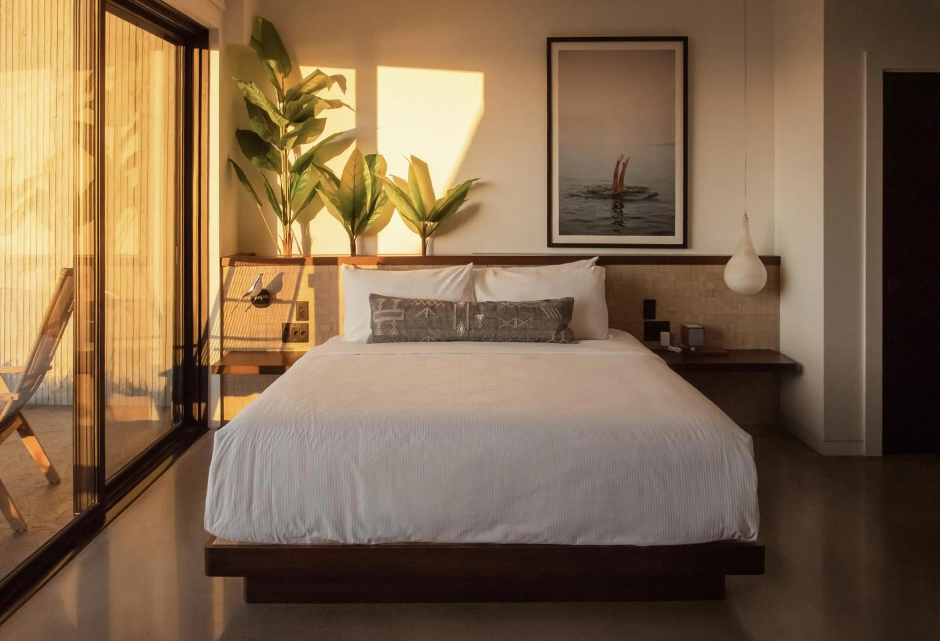 Bed in ViewPoint Hotel