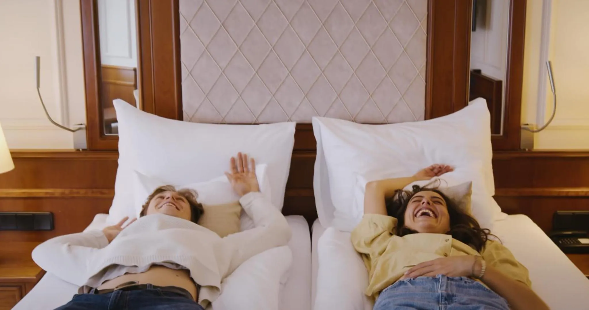 Bed in MANNI das Hotel