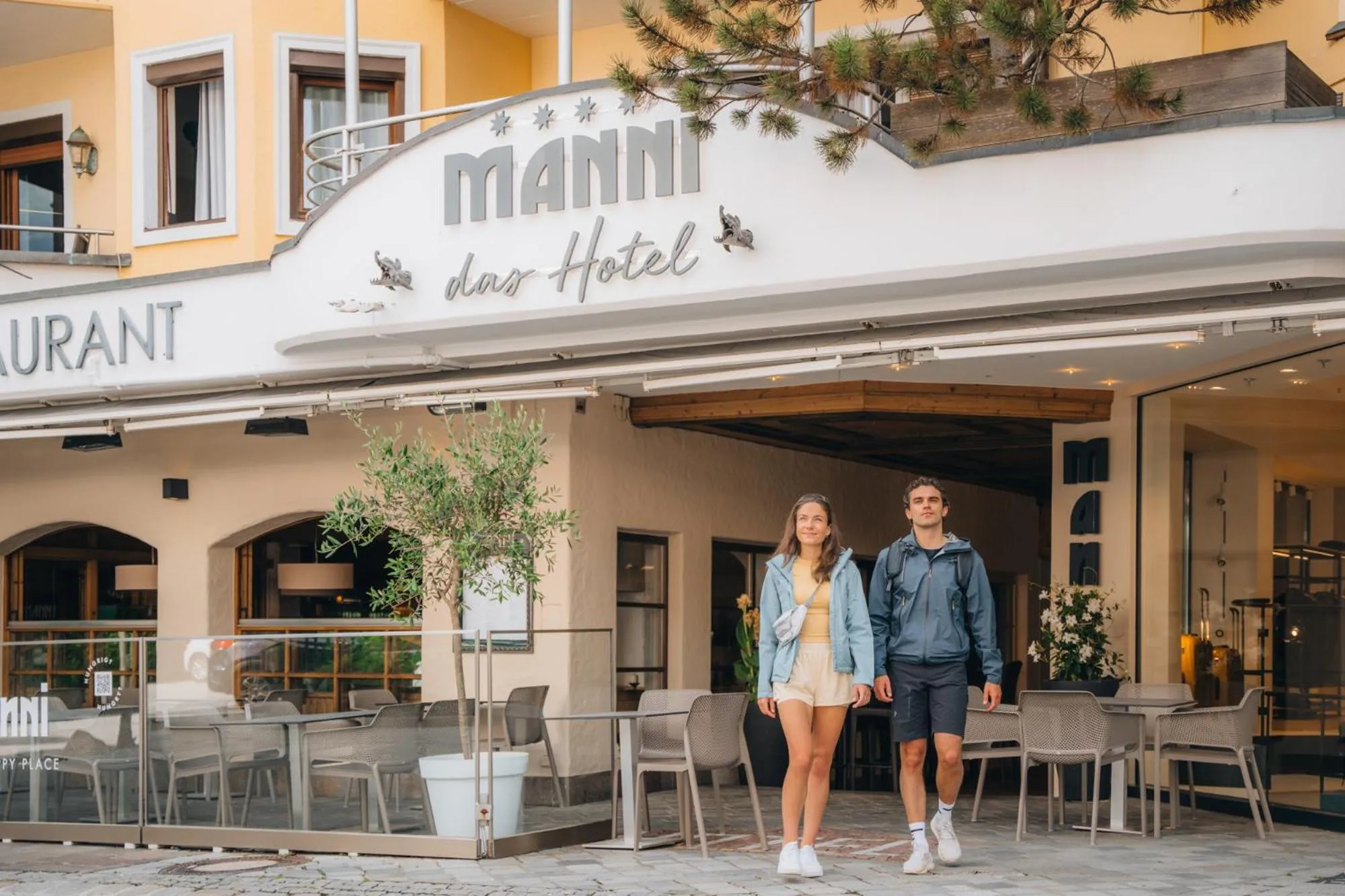 Restaurant/places to eat in MANNI das Hotel
